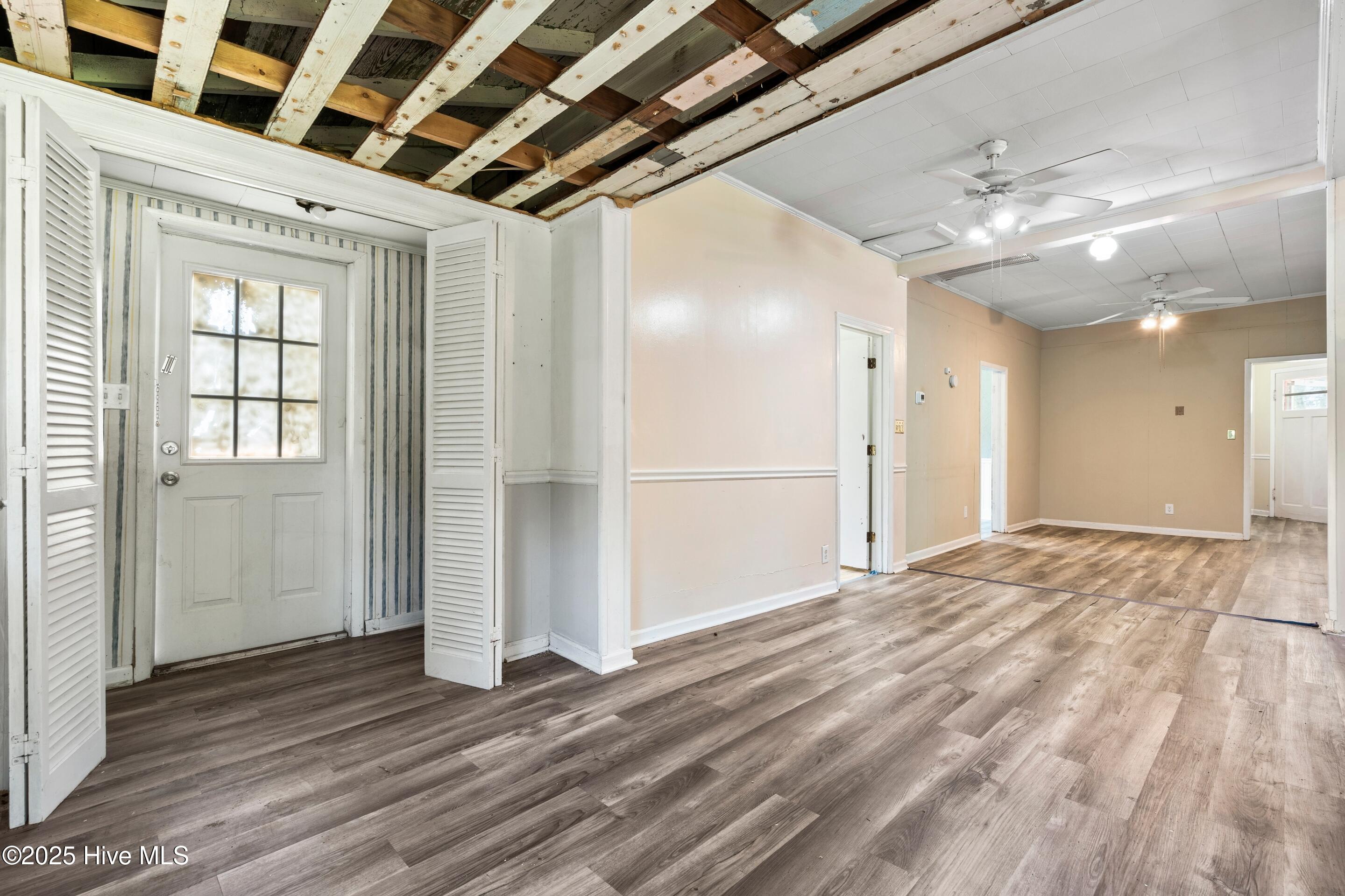 401 Pecan Lane