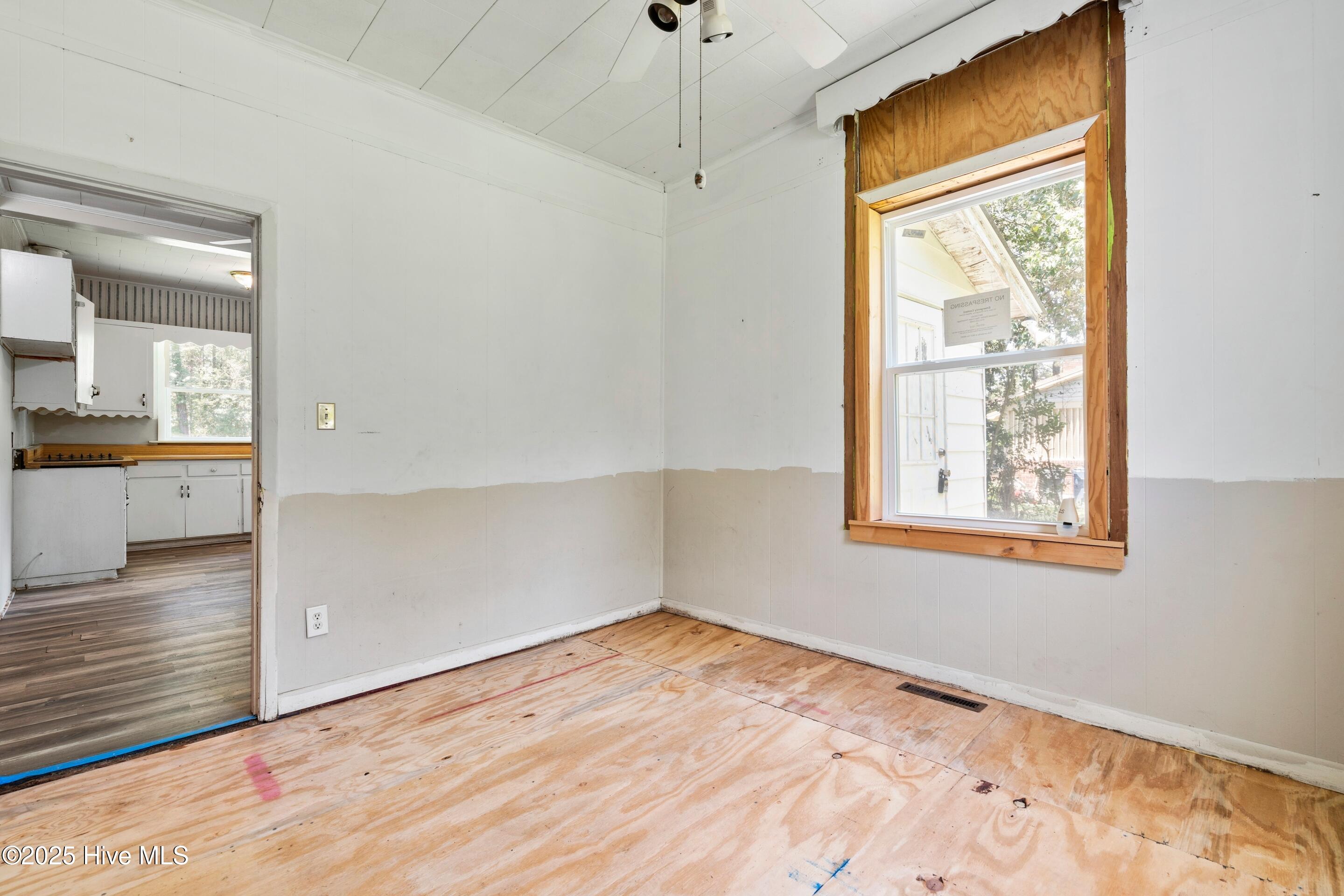 401 Pecan Lane