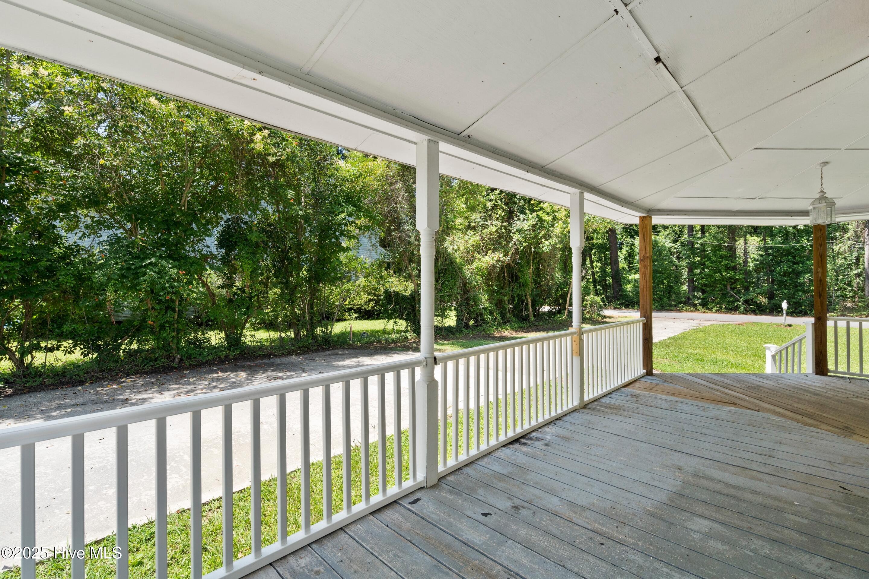 401 Pecan Lane