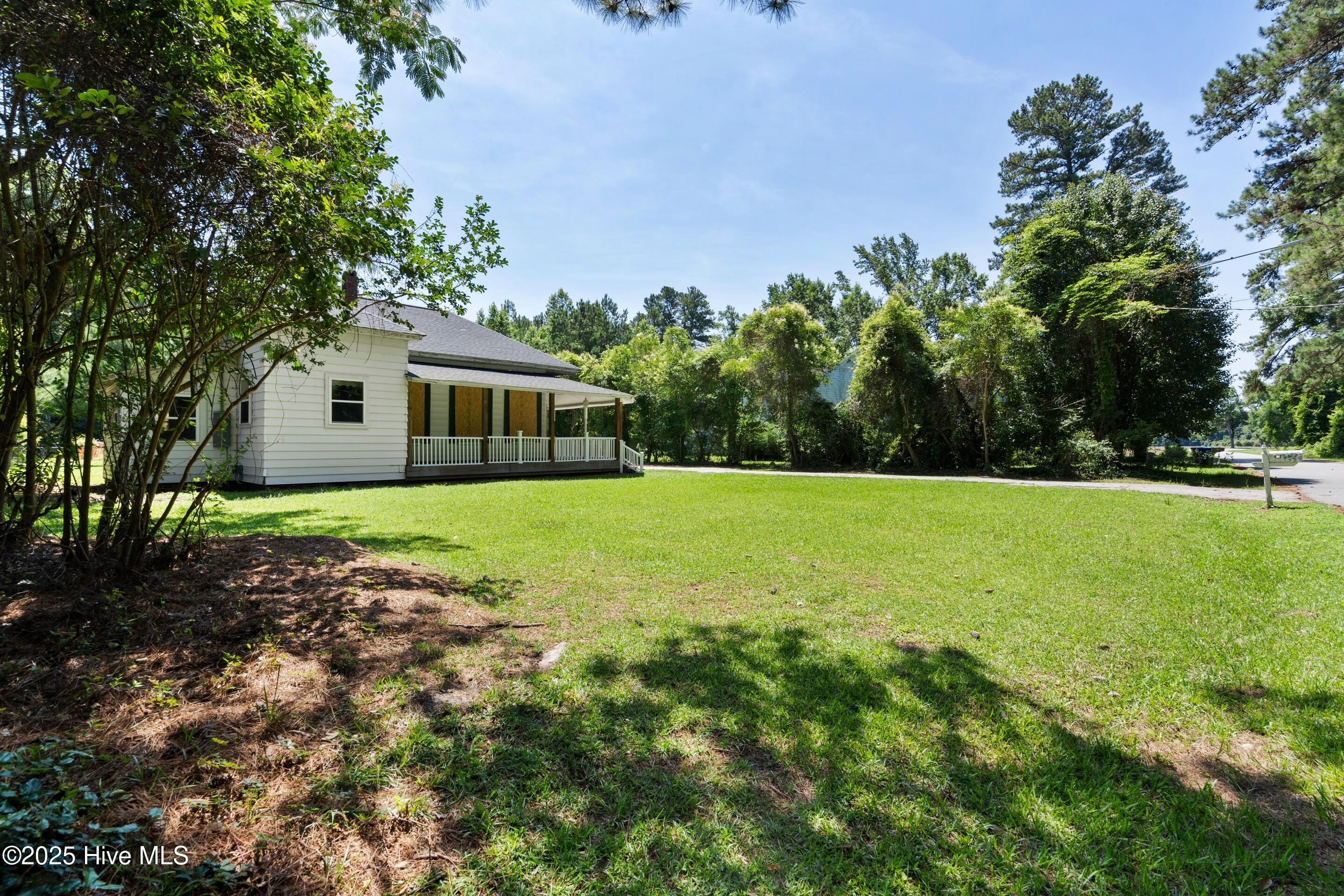 401 Pecan Lane