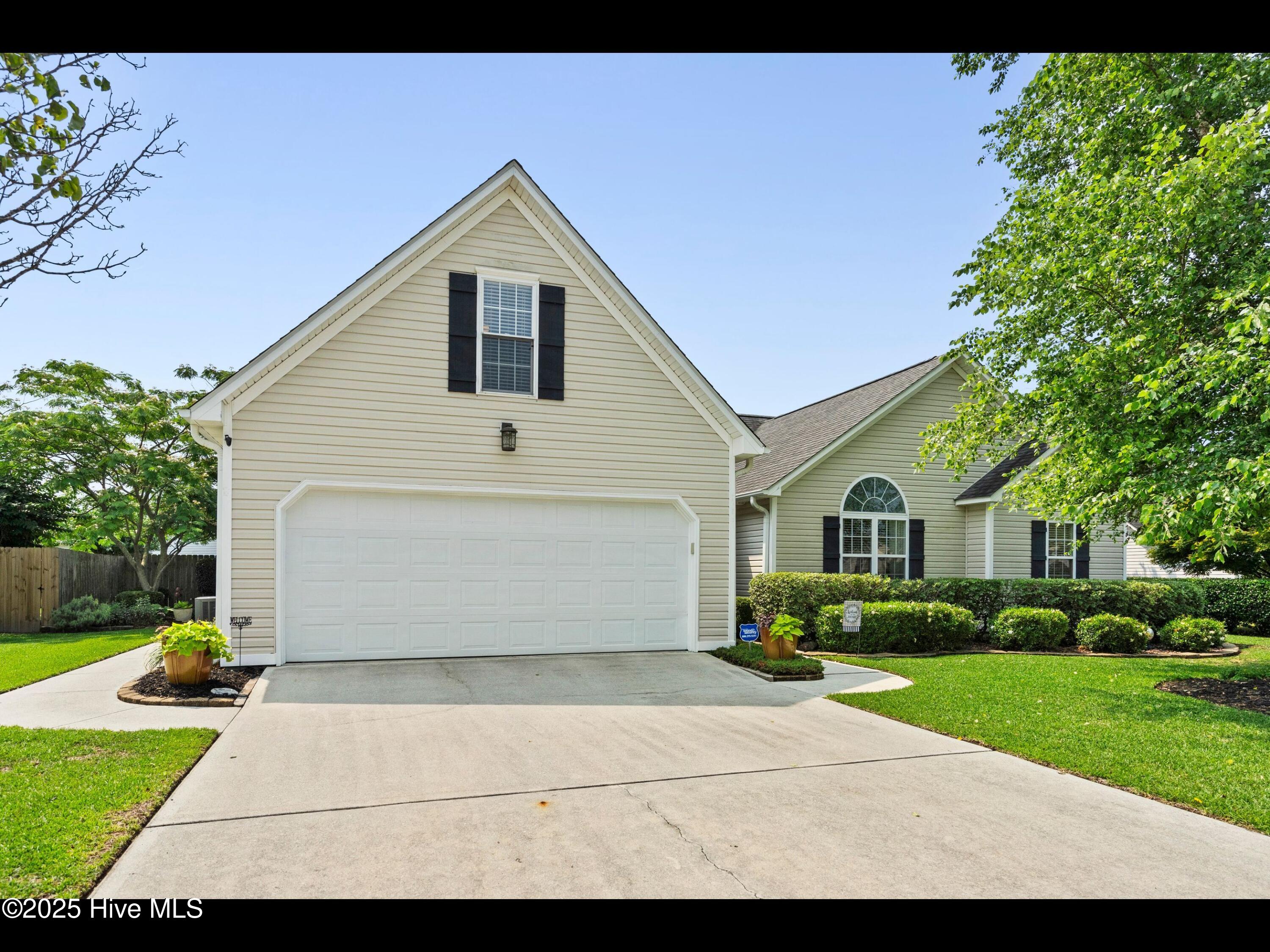 1204 Maple Ridge Road