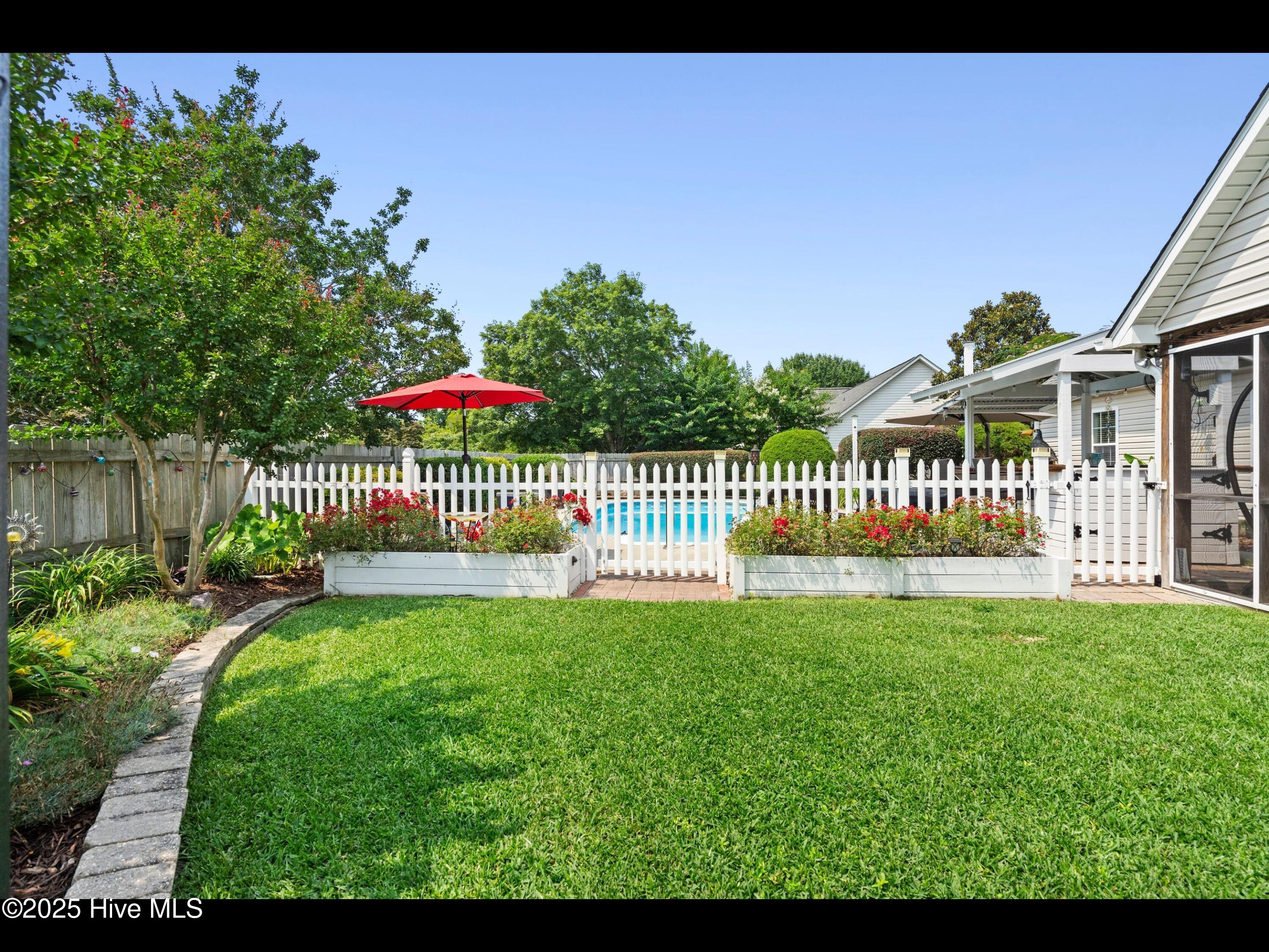 1204 Maple Ridge Road