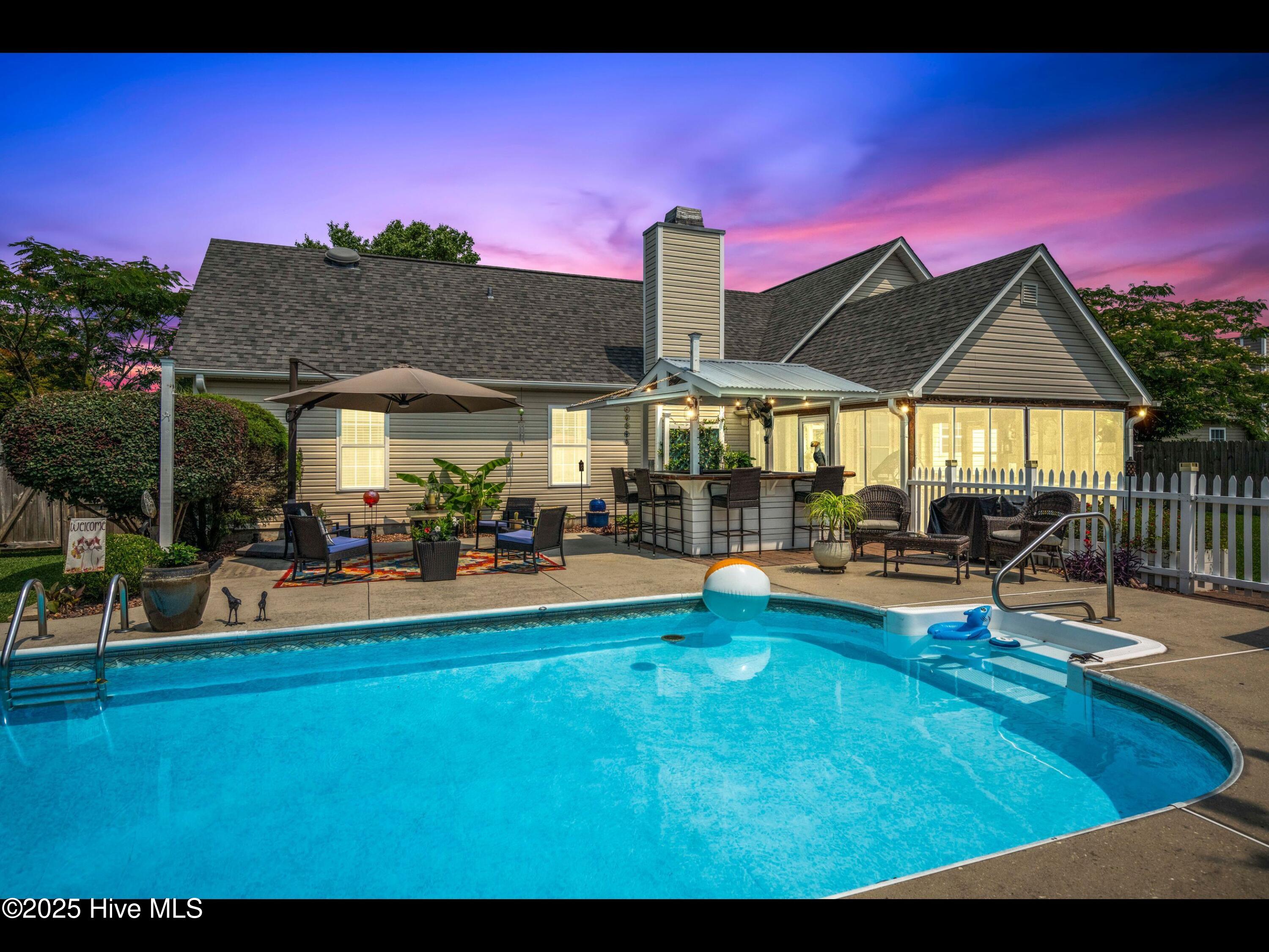 1204 Maple Ridge Road