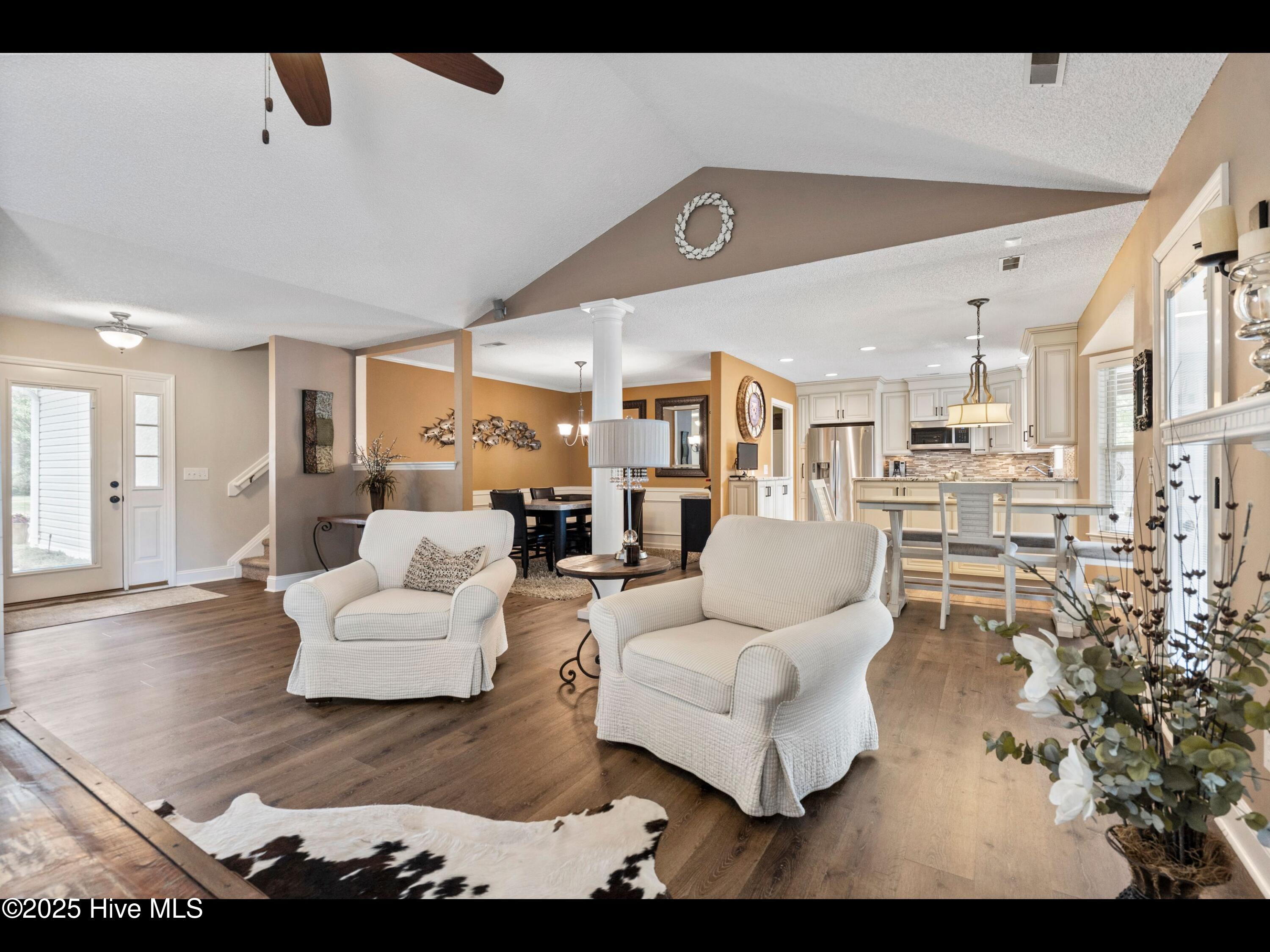 1204 Maple Ridge Road