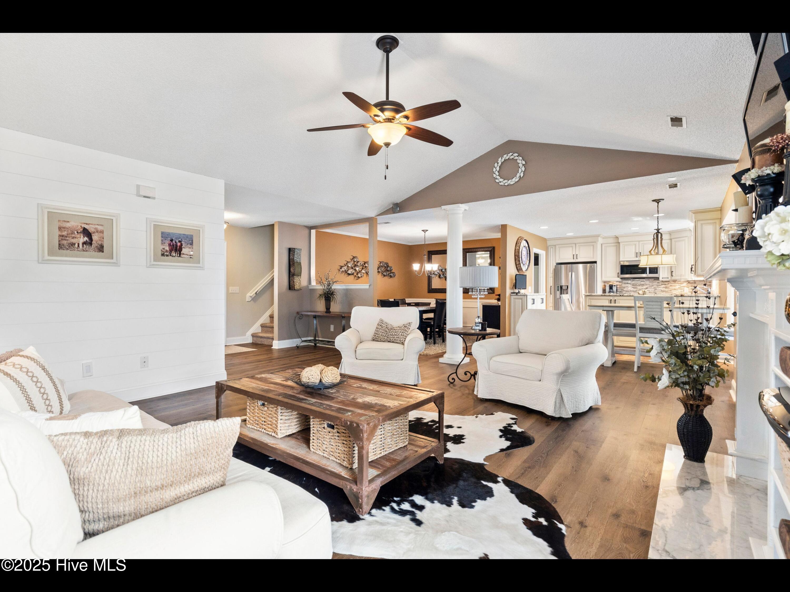 1204 Maple Ridge Road