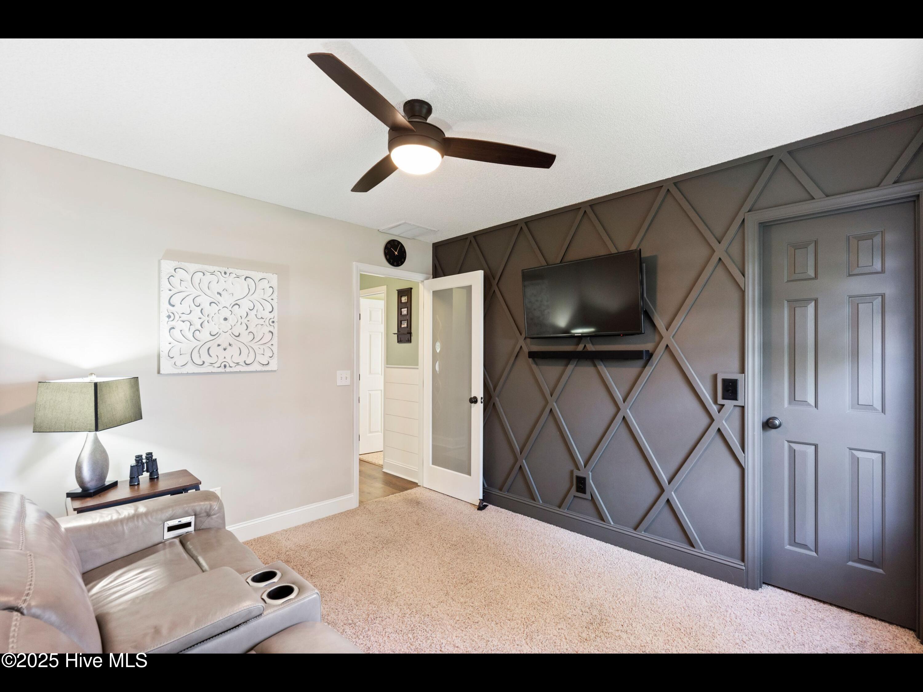 1204 Maple Ridge Road