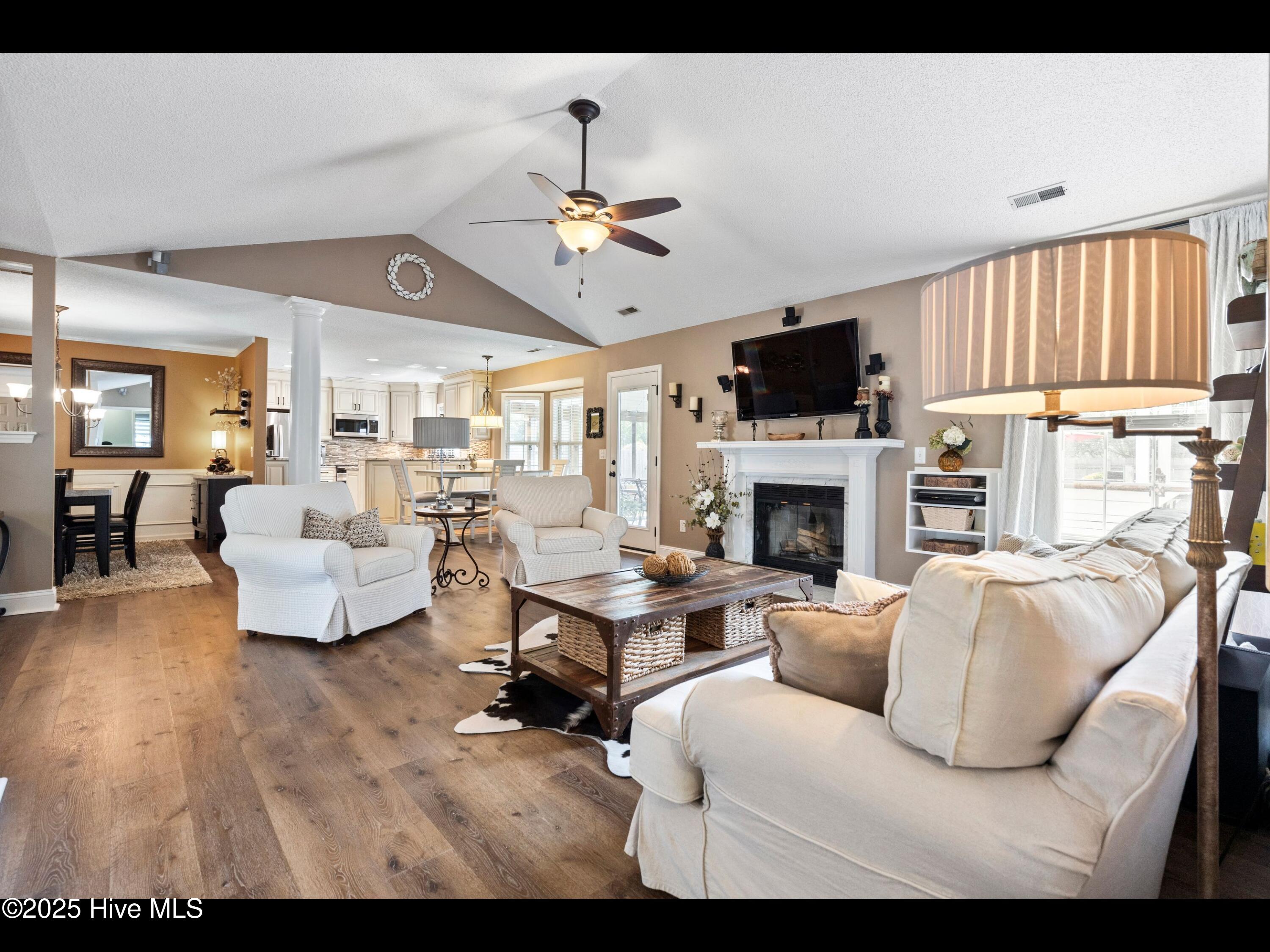 1204 Maple Ridge Road