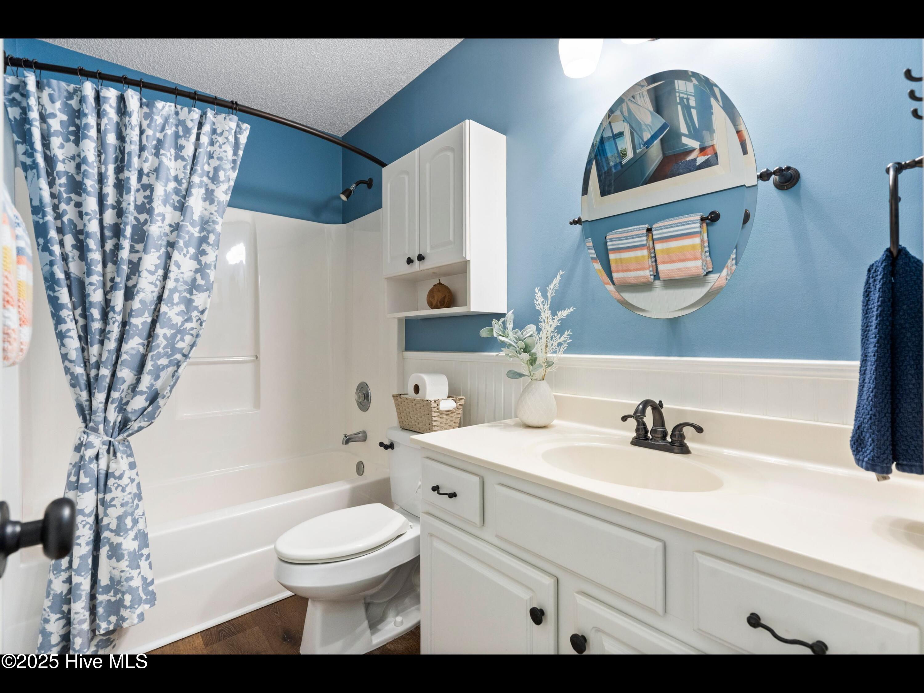 1204 Maple Ridge Road