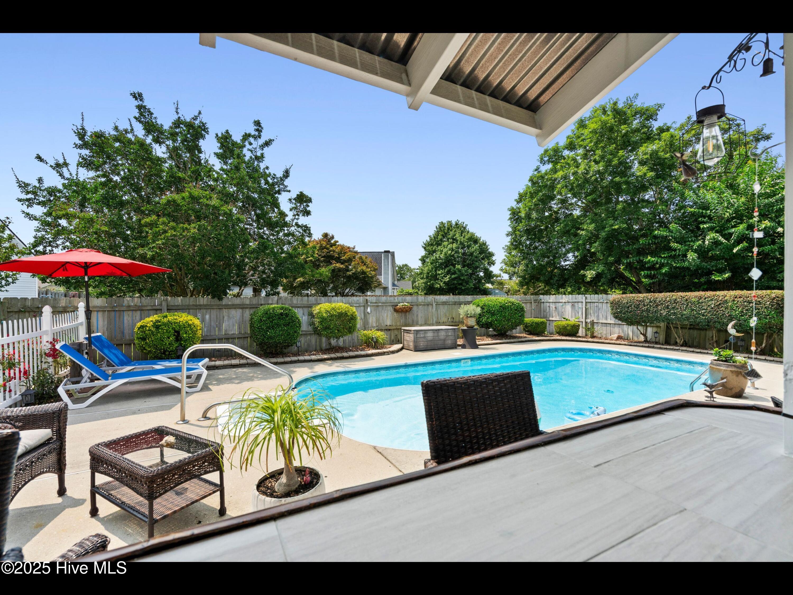 1204 Maple Ridge Road