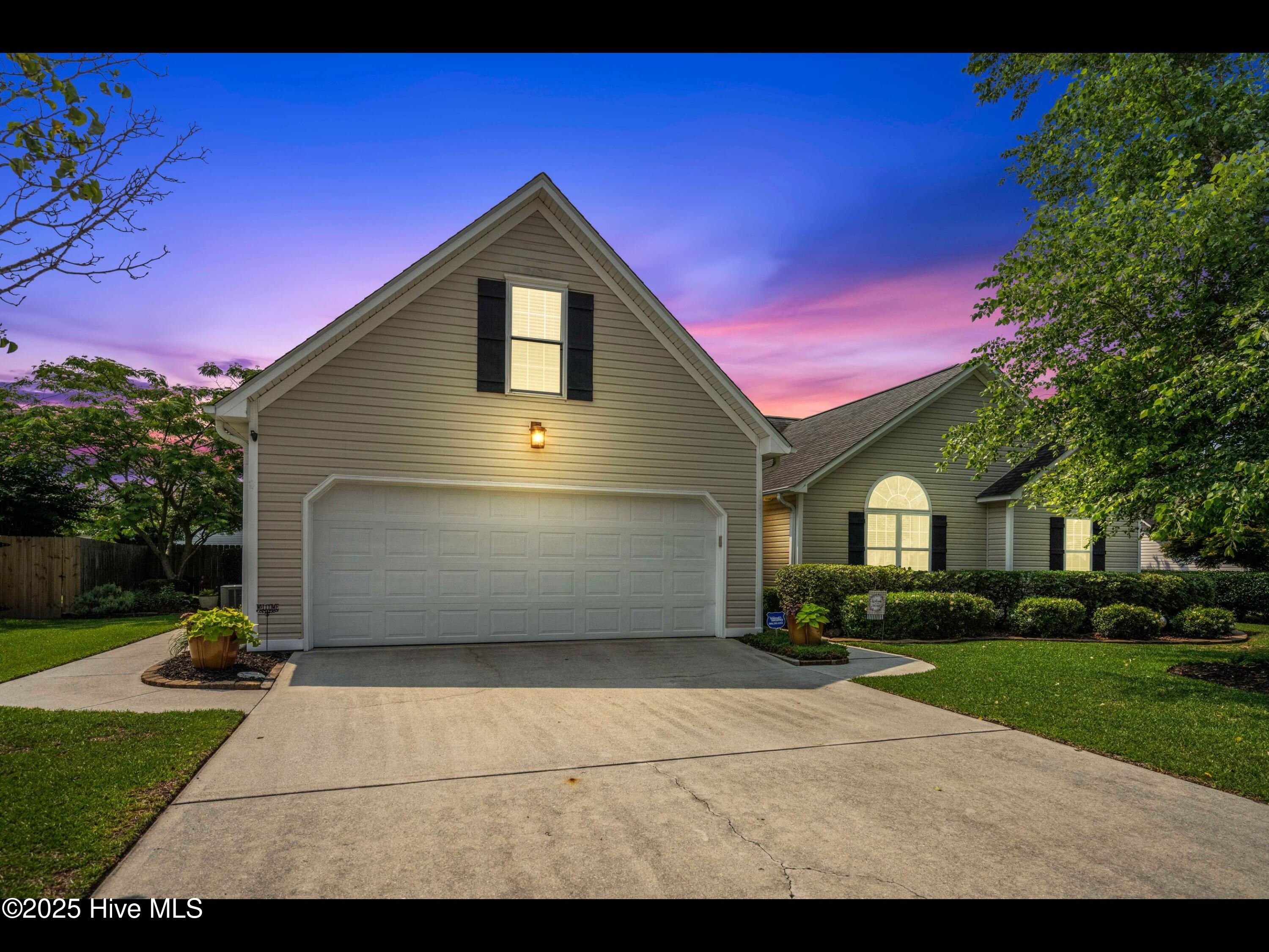 1204 Maple Ridge Road