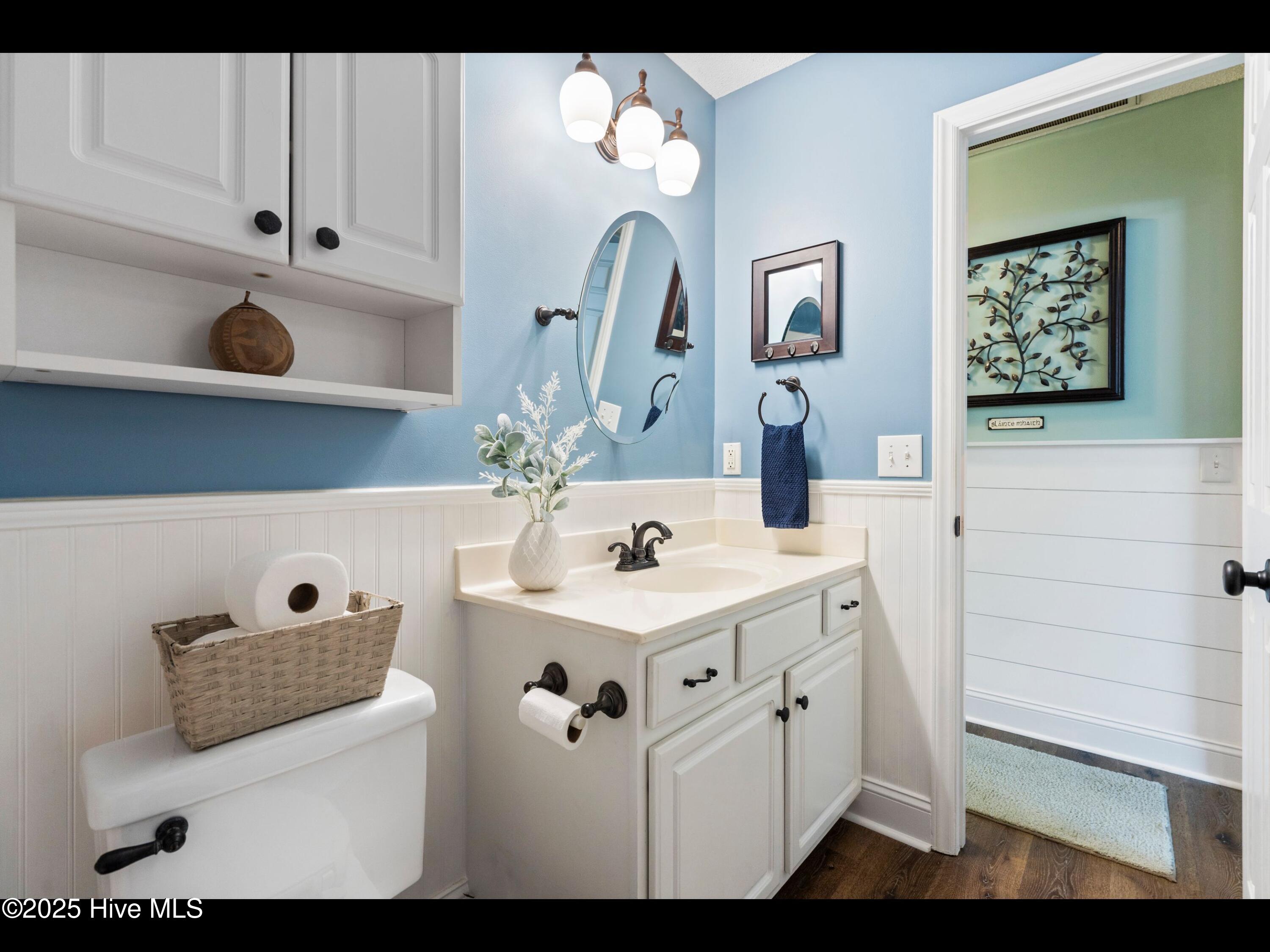 1204 Maple Ridge Road