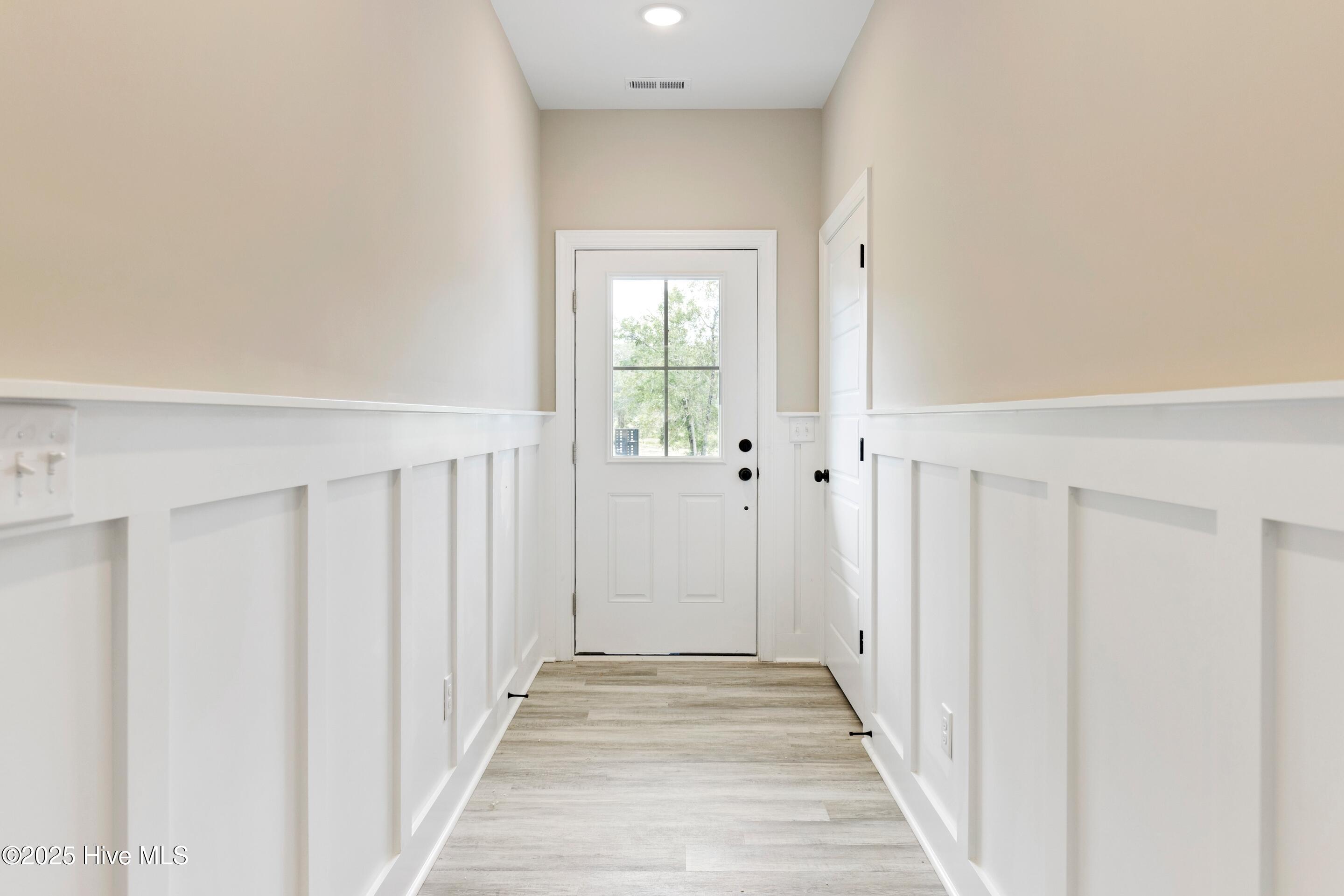 654 Sanctuary Point SW