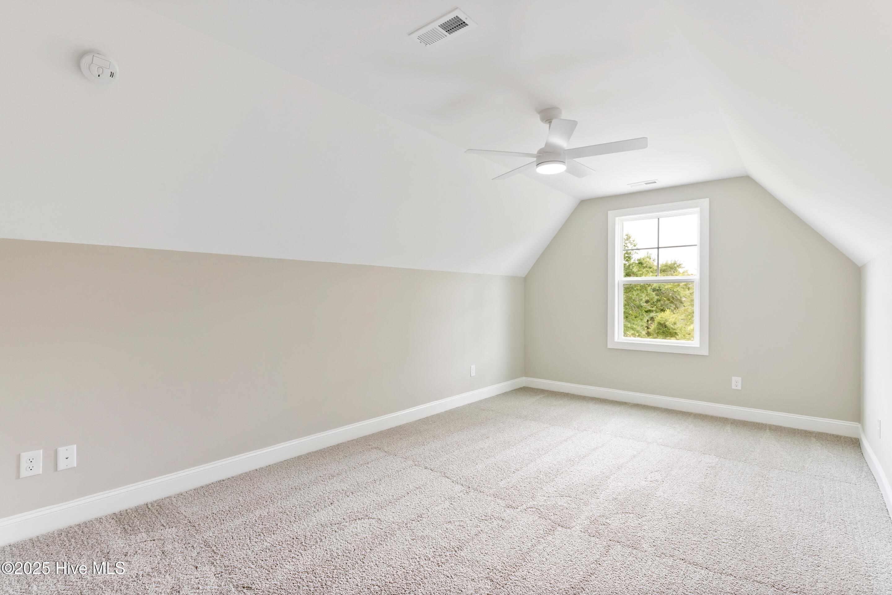 654 Sanctuary Point SW