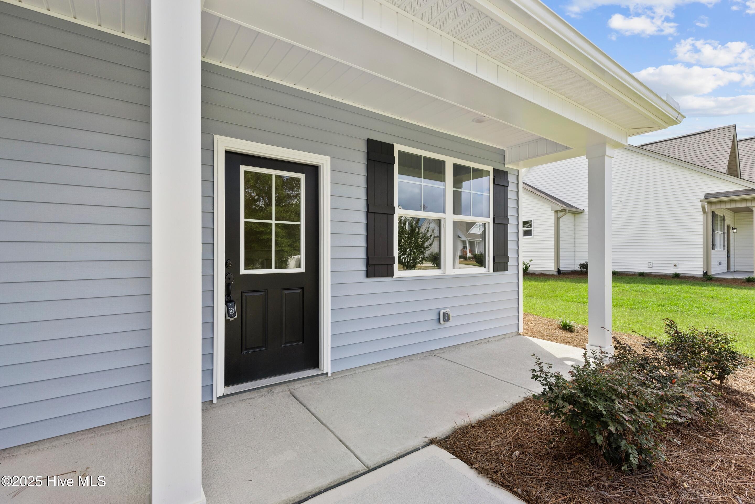 654 Sanctuary Point SW