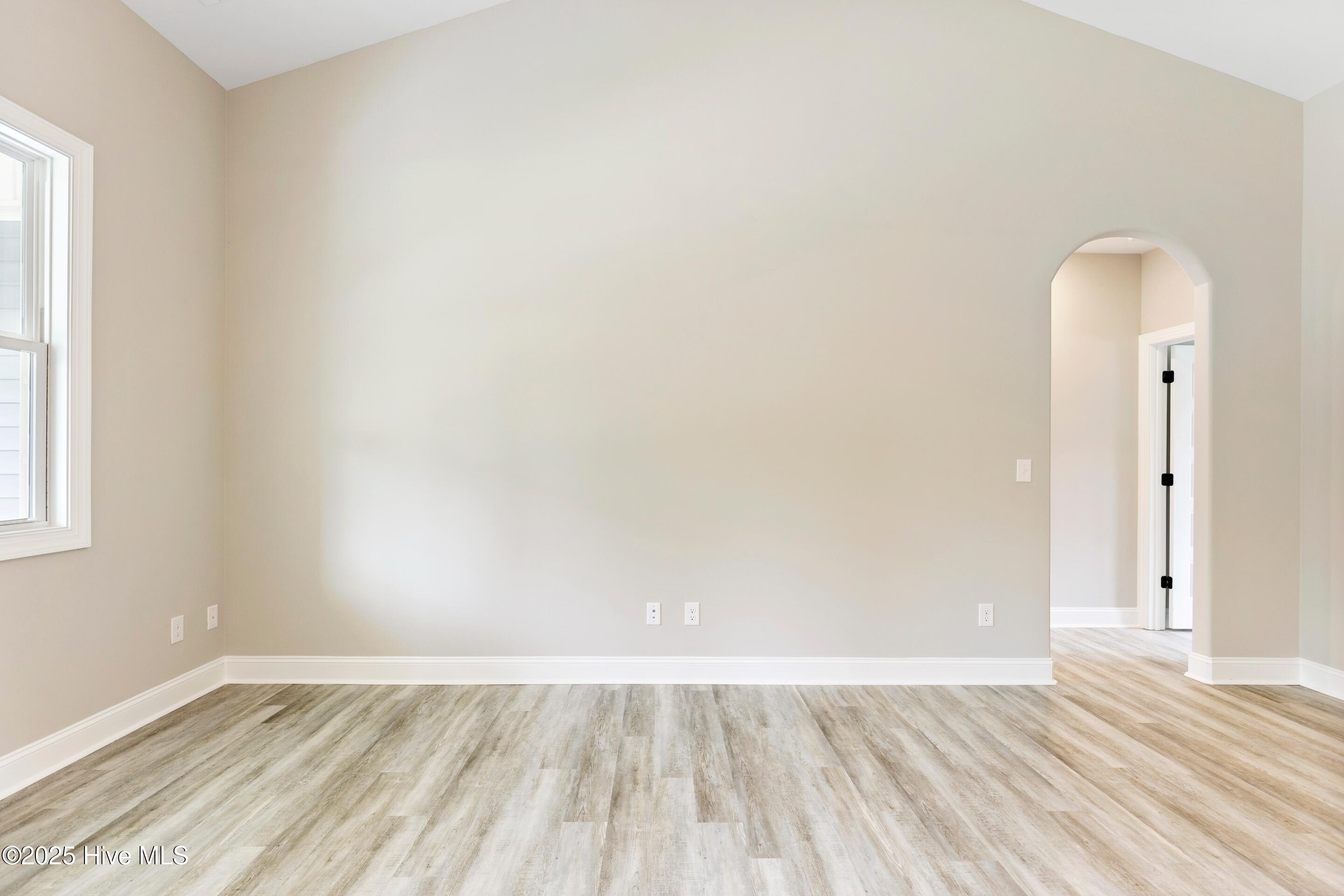 654 Sanctuary Point SW