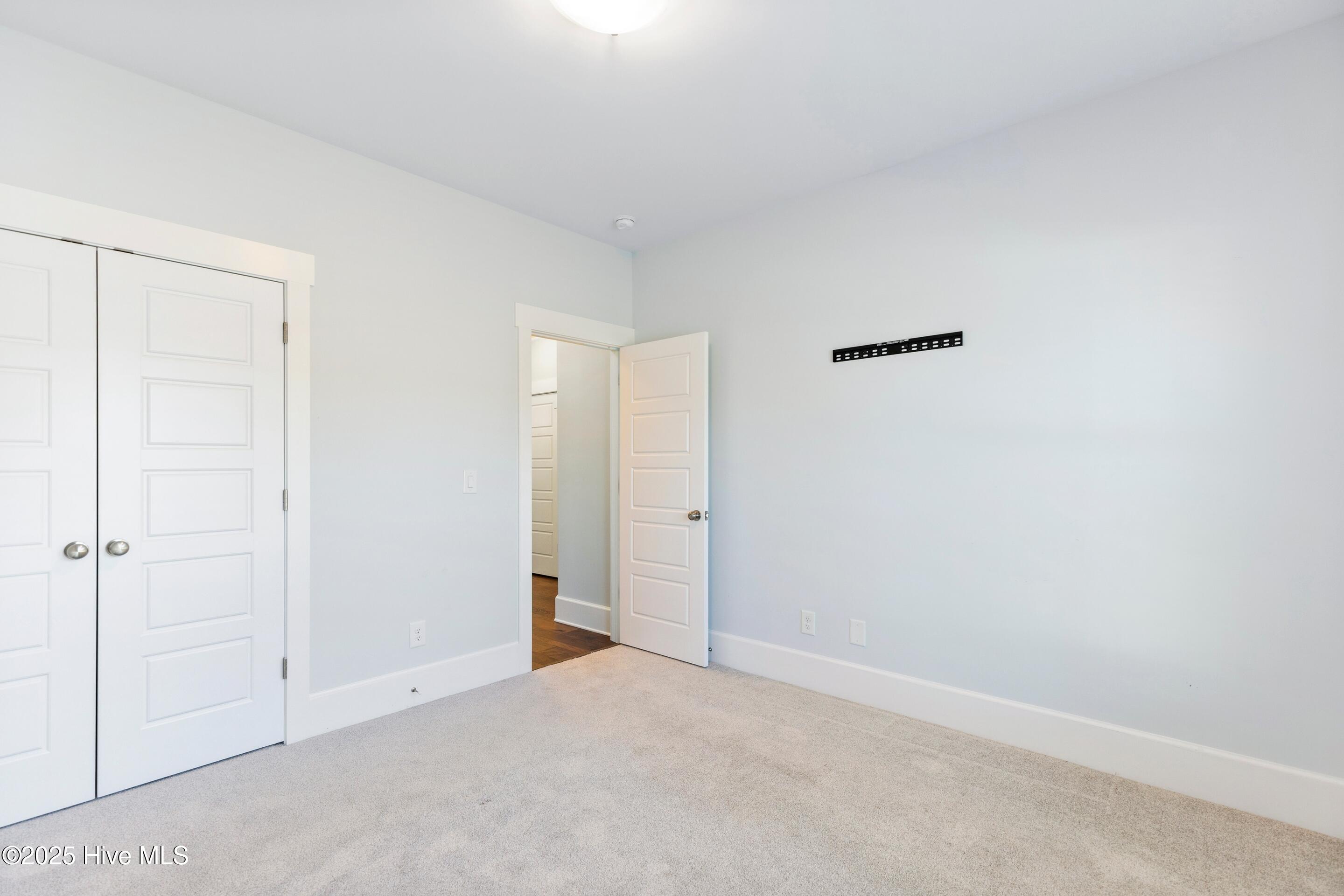 2822 Pine Bloom Way