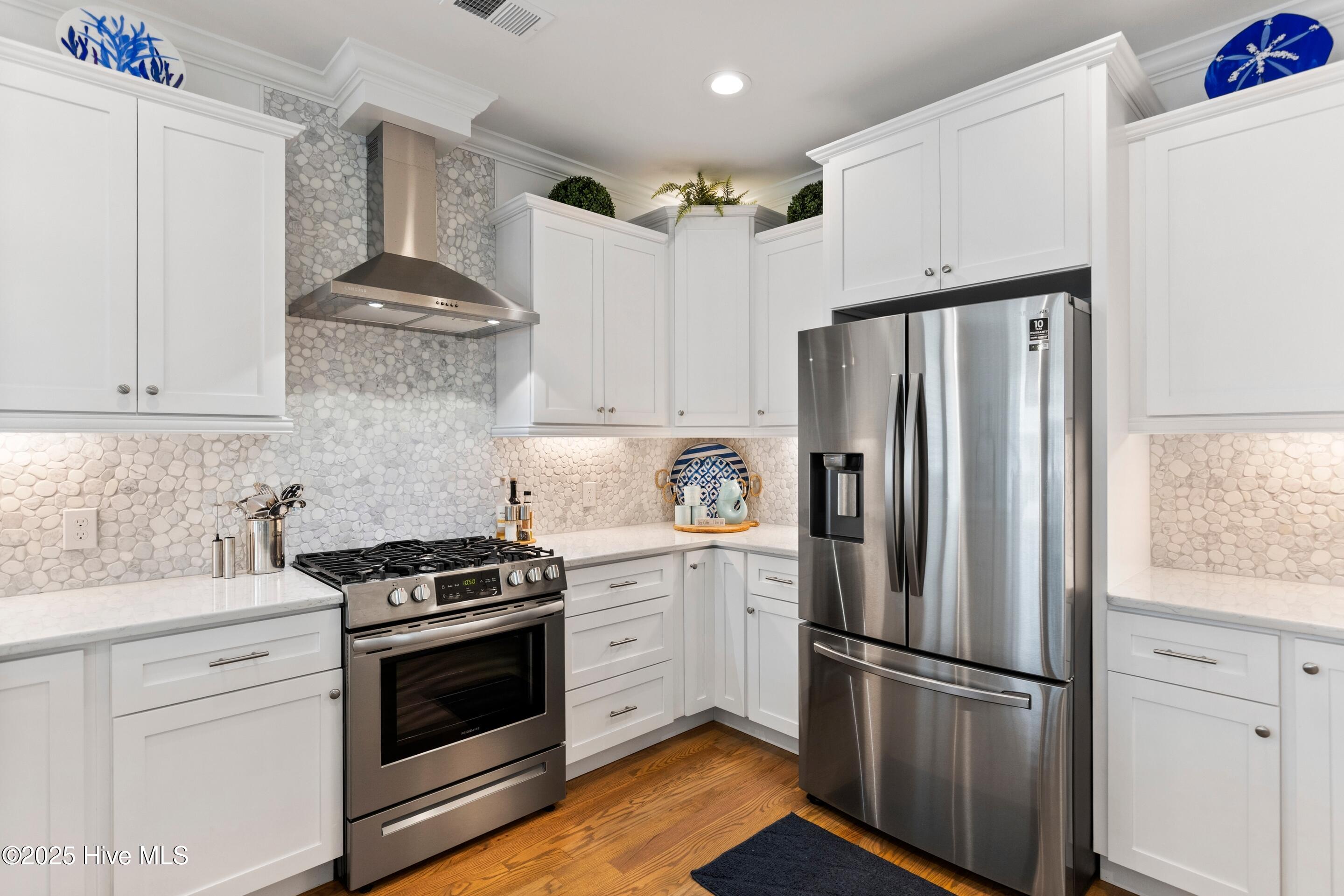 303 North Carolina Avenue