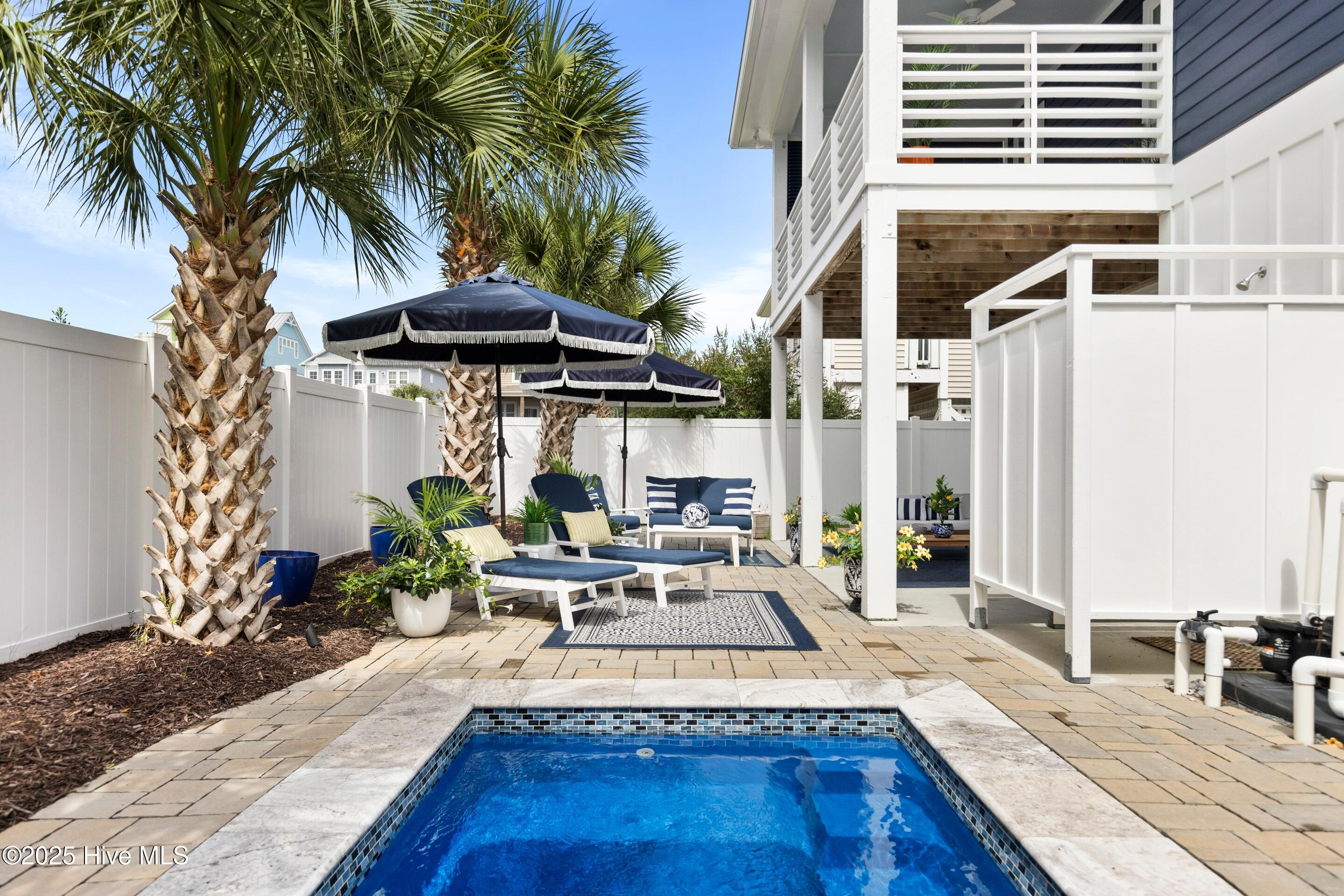 303 North Carolina Avenue