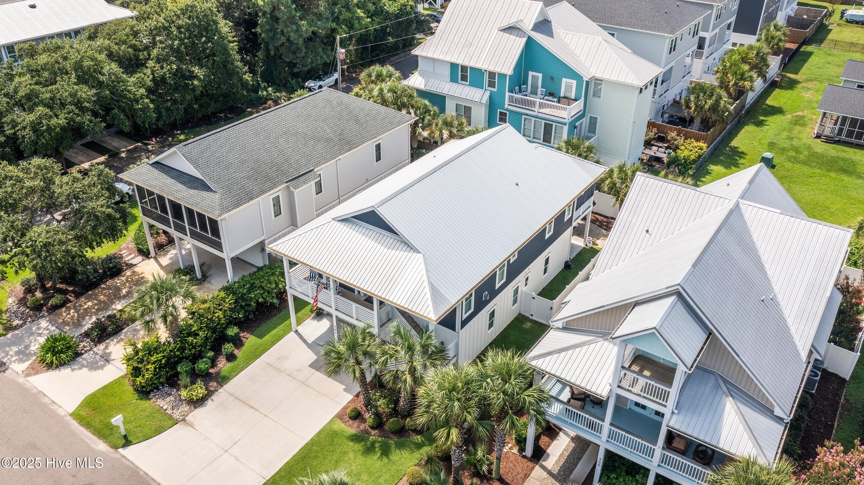 303 North Carolina Avenue