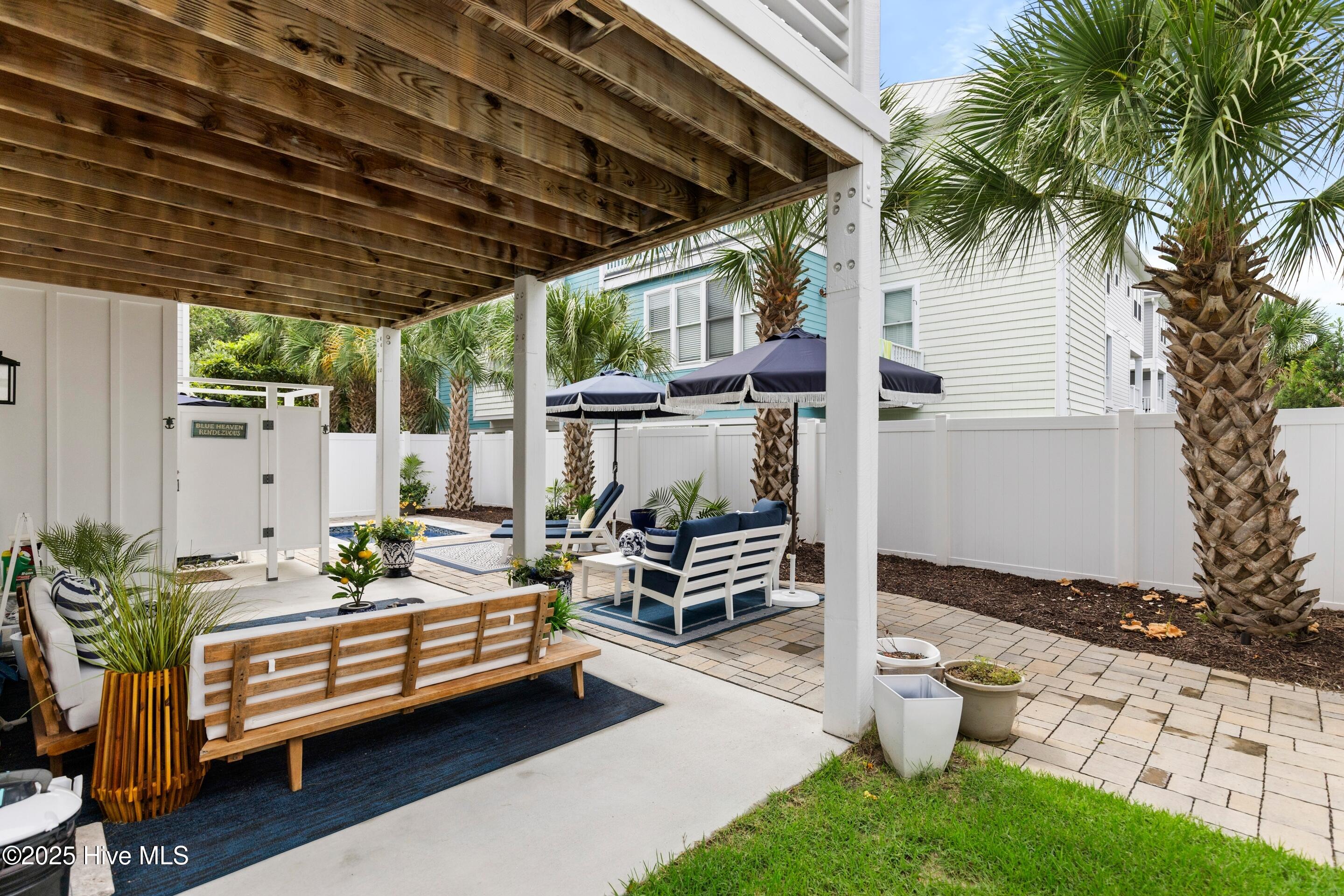 303 North Carolina Avenue