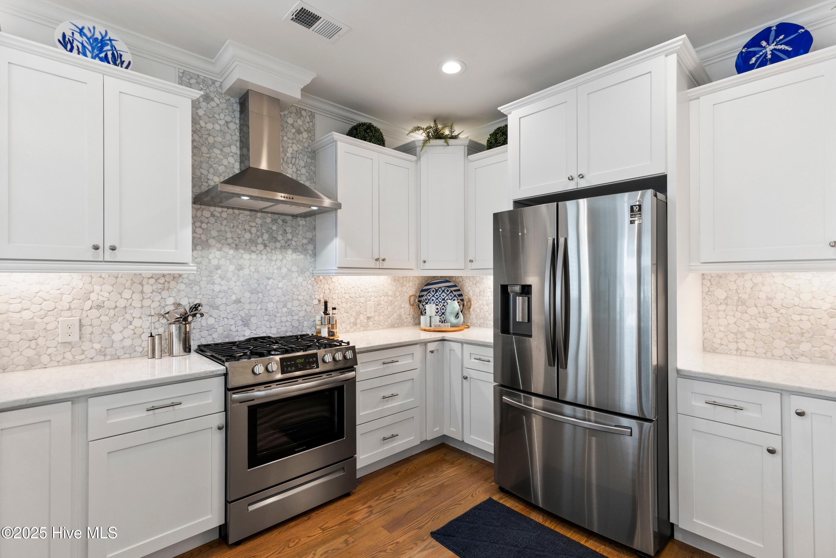 303 North Carolina Avenue