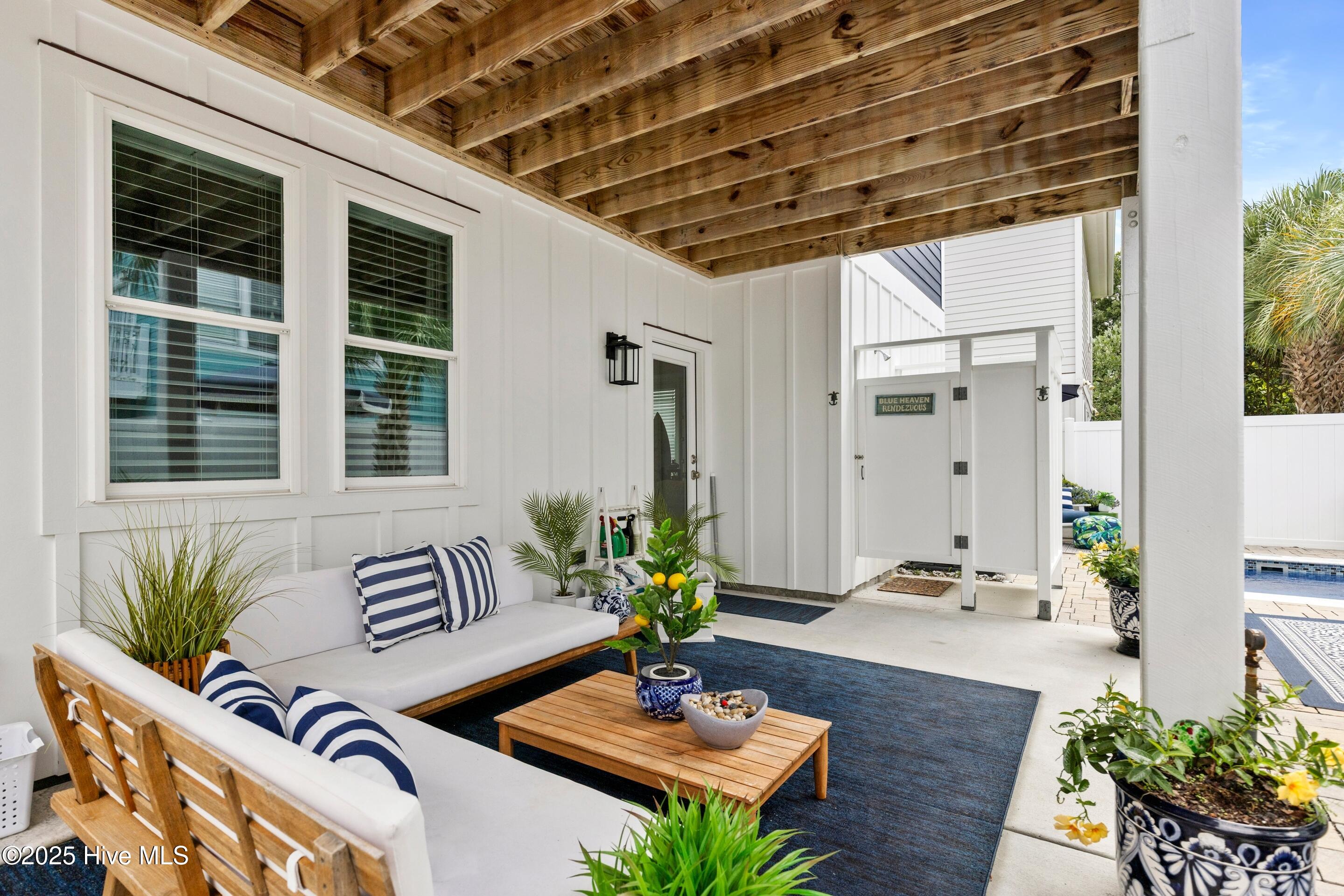 303 North Carolina Avenue