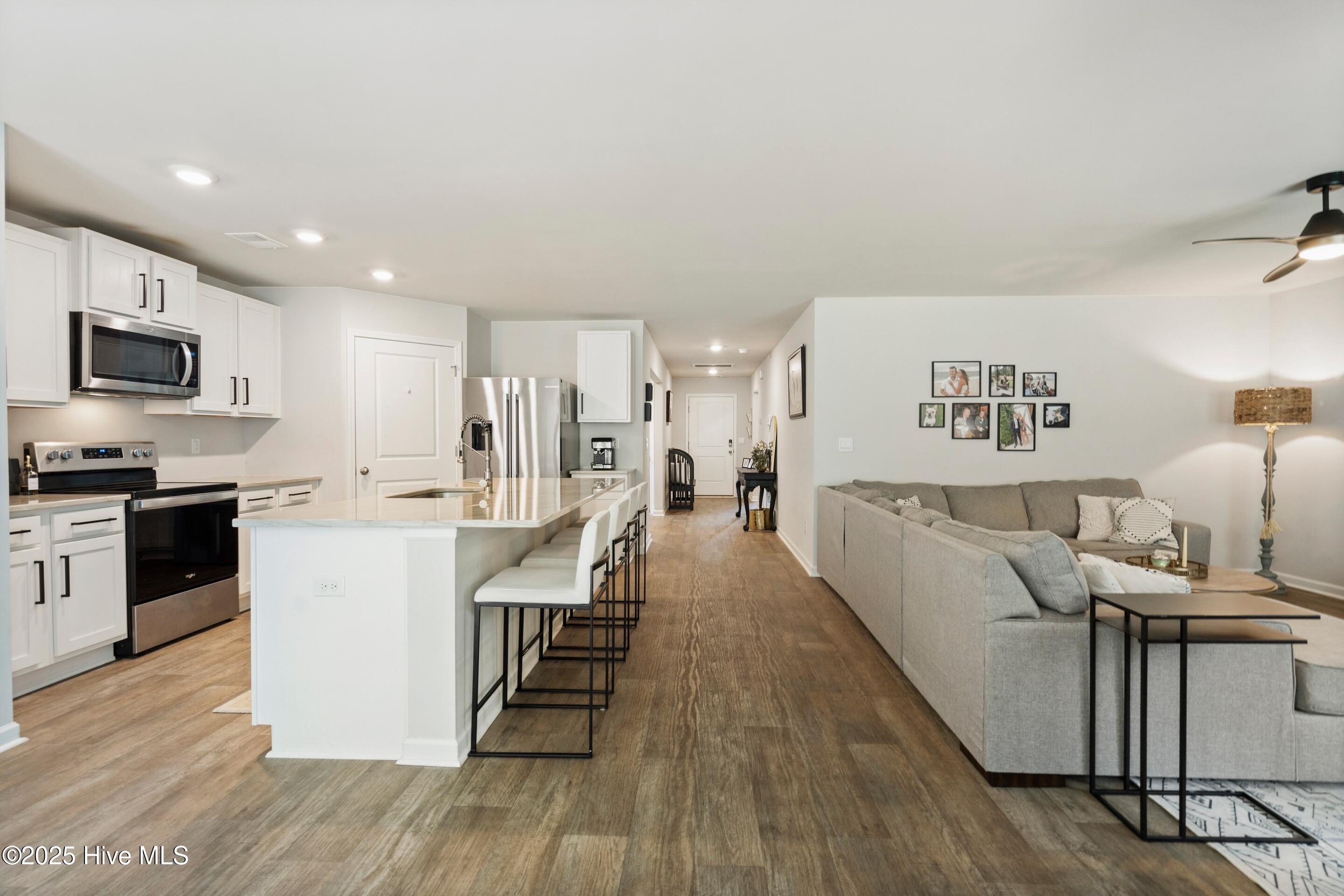 1264 Hidden Creek Drive NE