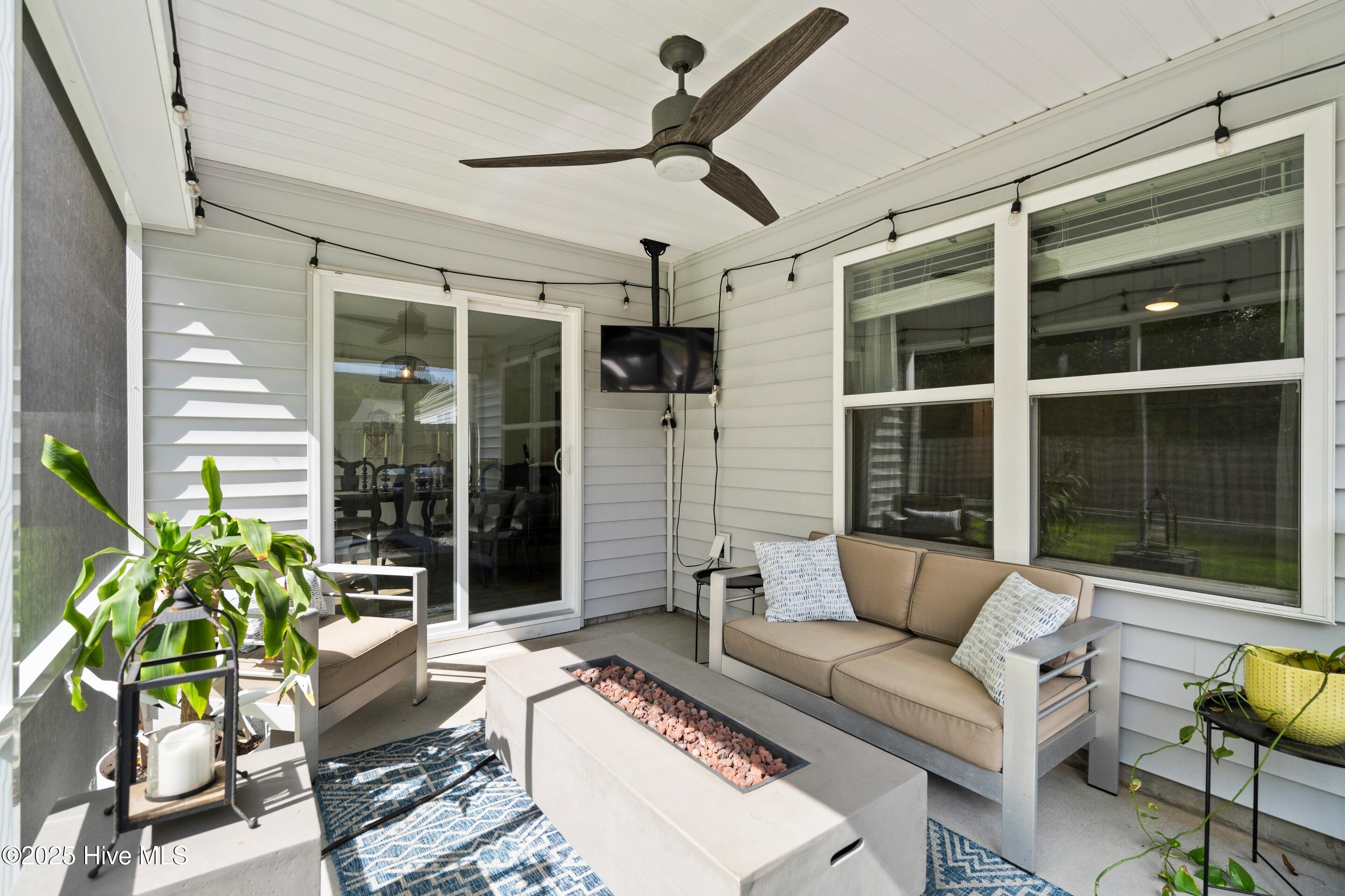 1264 Hidden Creek Drive NE