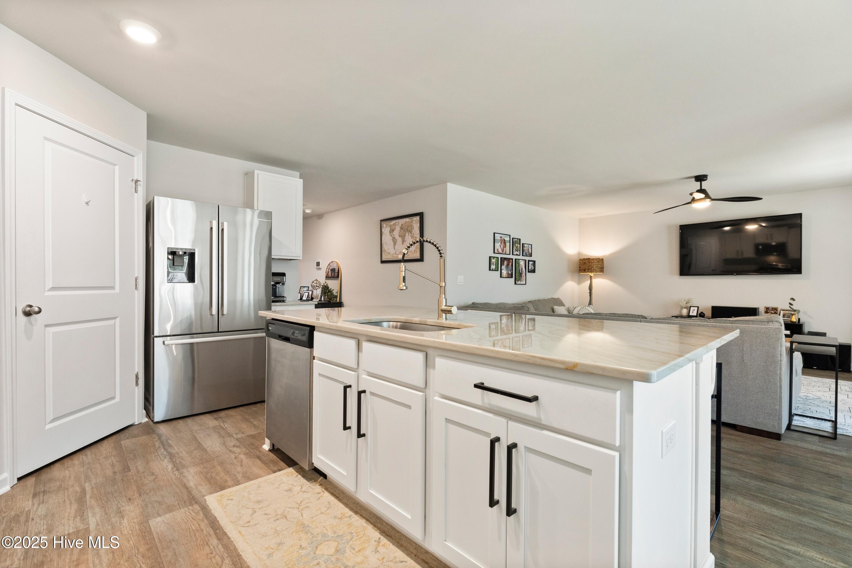 1264 Hidden Creek Drive NE