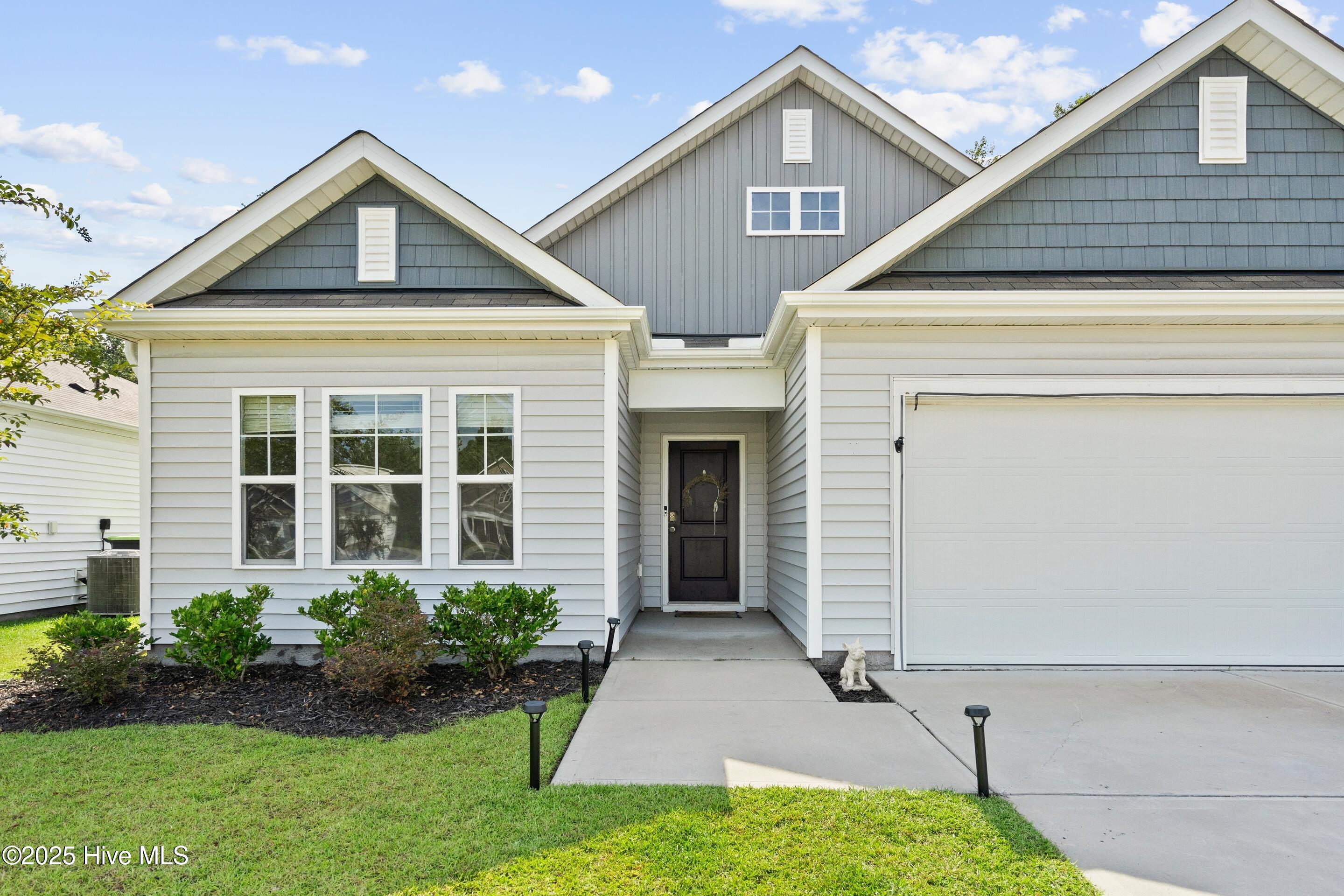 1264 Hidden Creek Drive NE