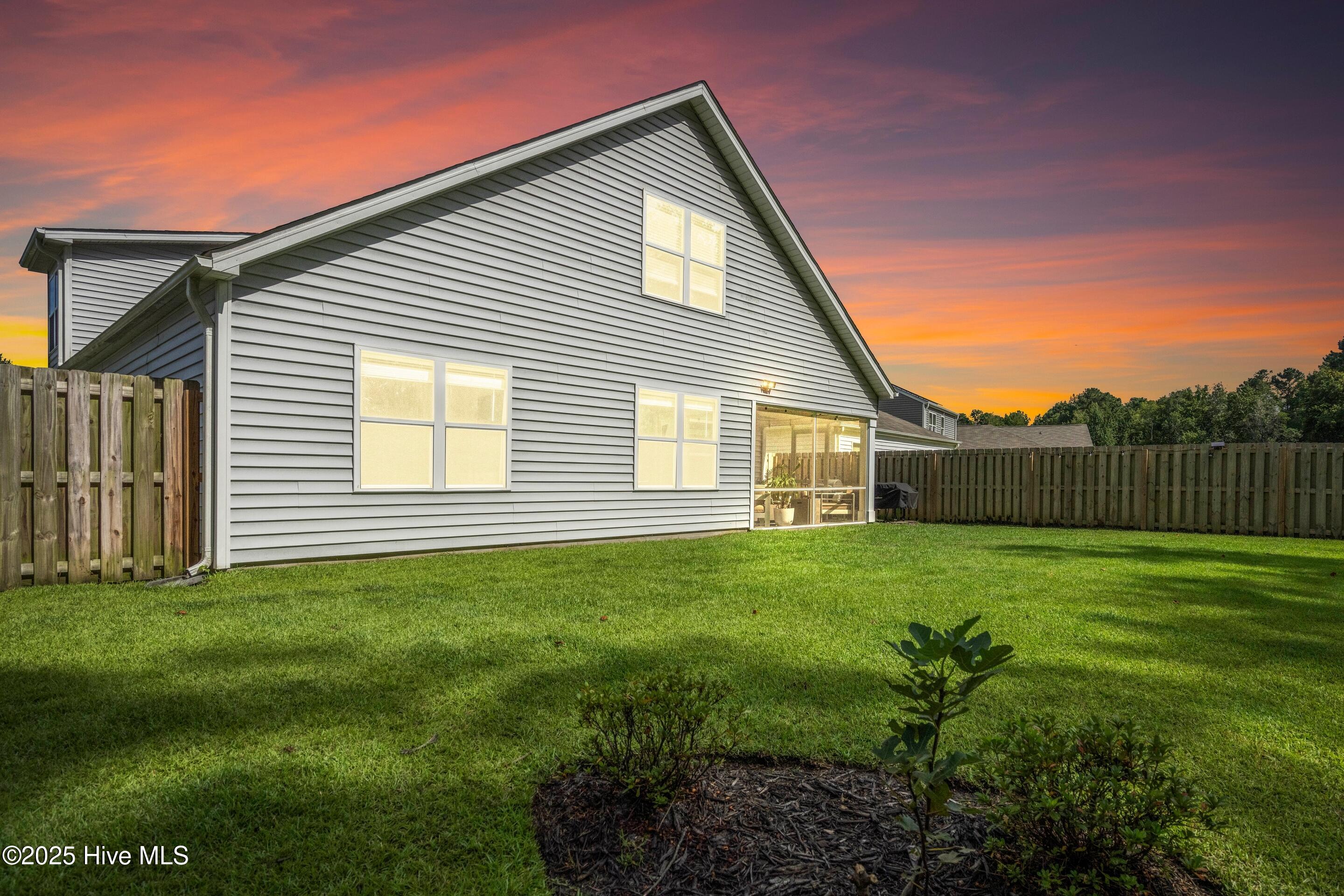 1264 Hidden Creek Drive NE