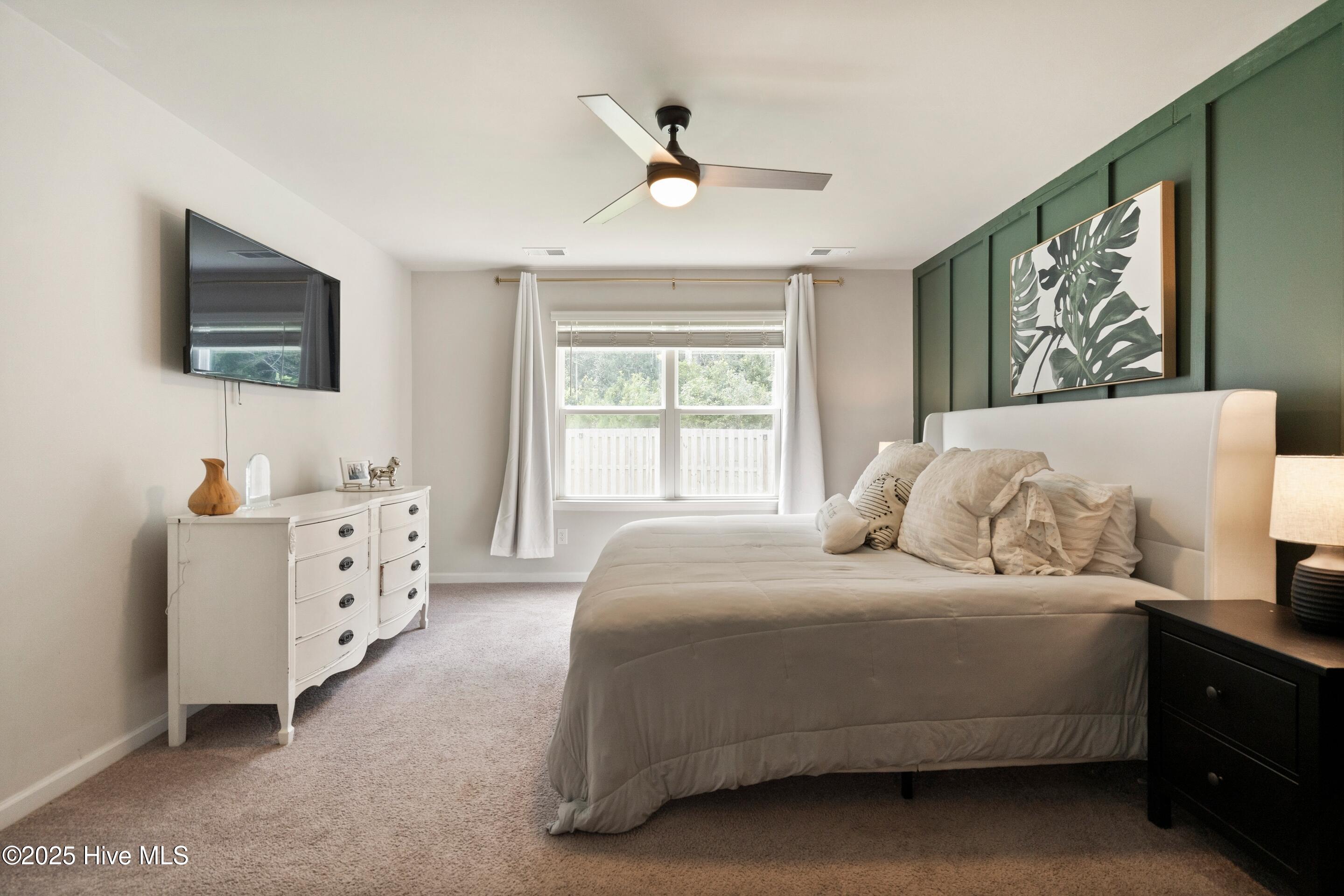 1264 Hidden Creek Drive NE