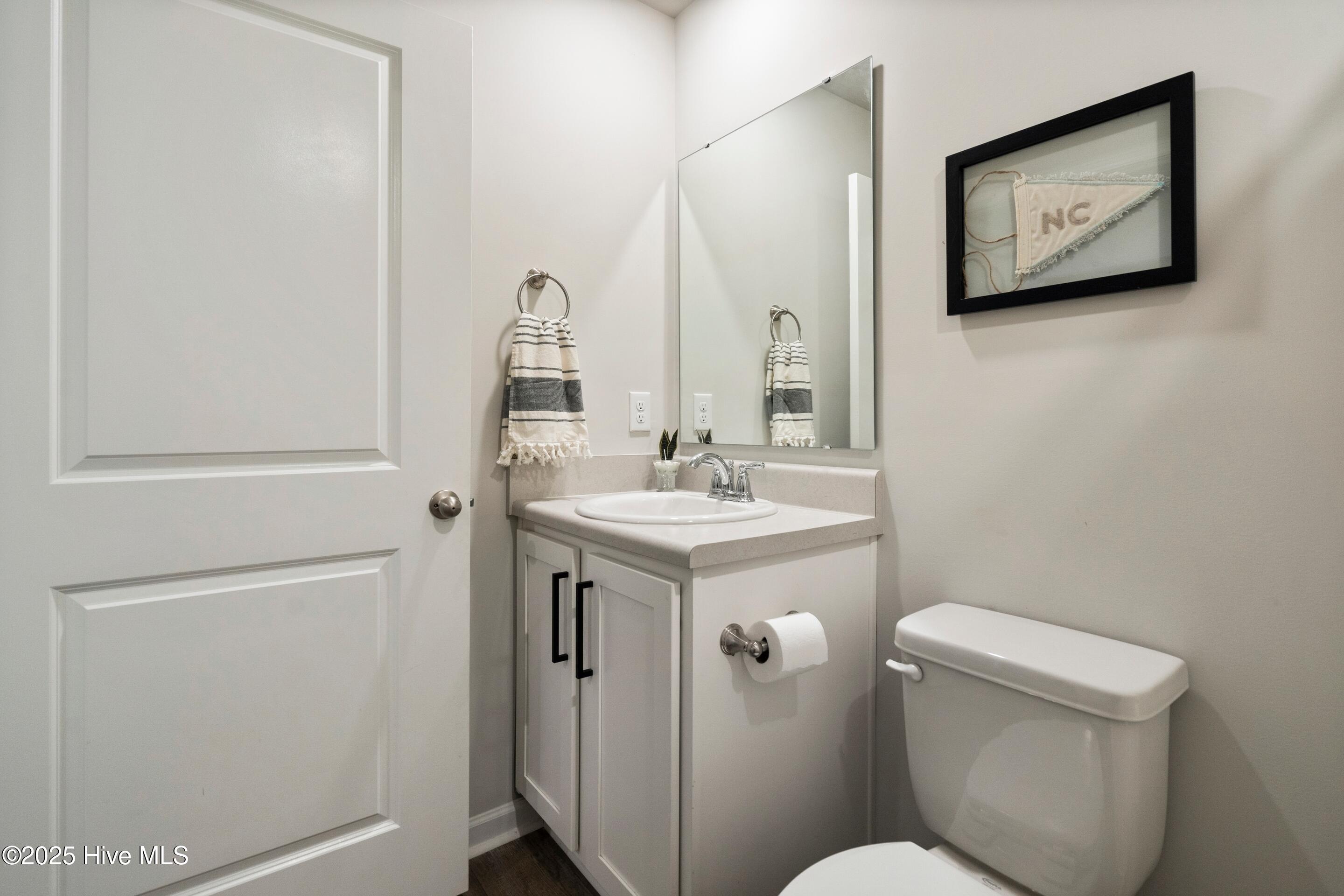 1264 Hidden Creek Drive NE