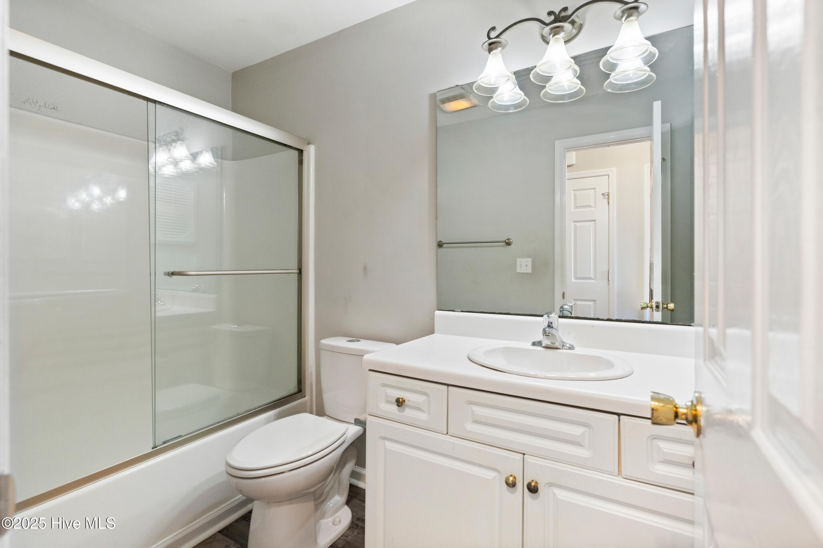 906 Litchfield Way L