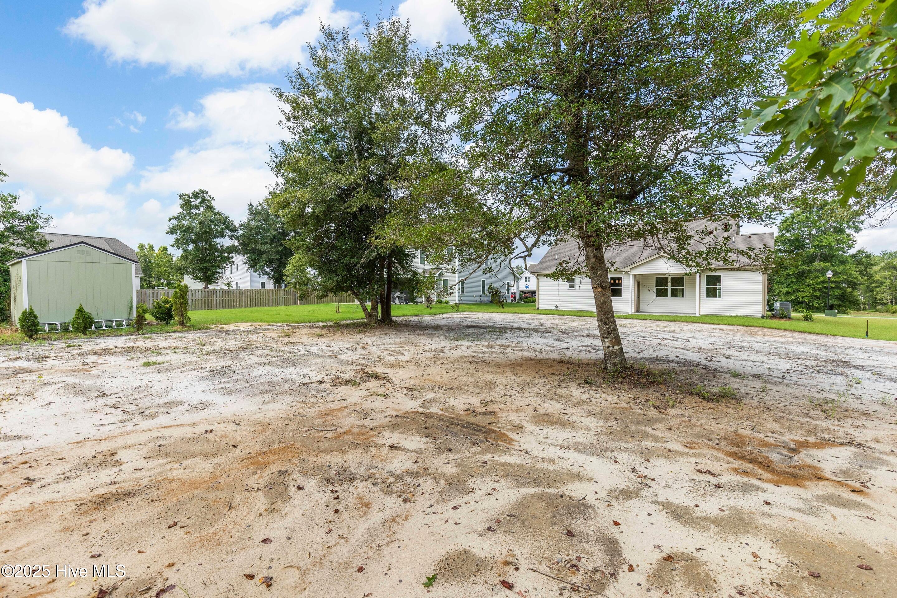 658 Sanctuary Point SW