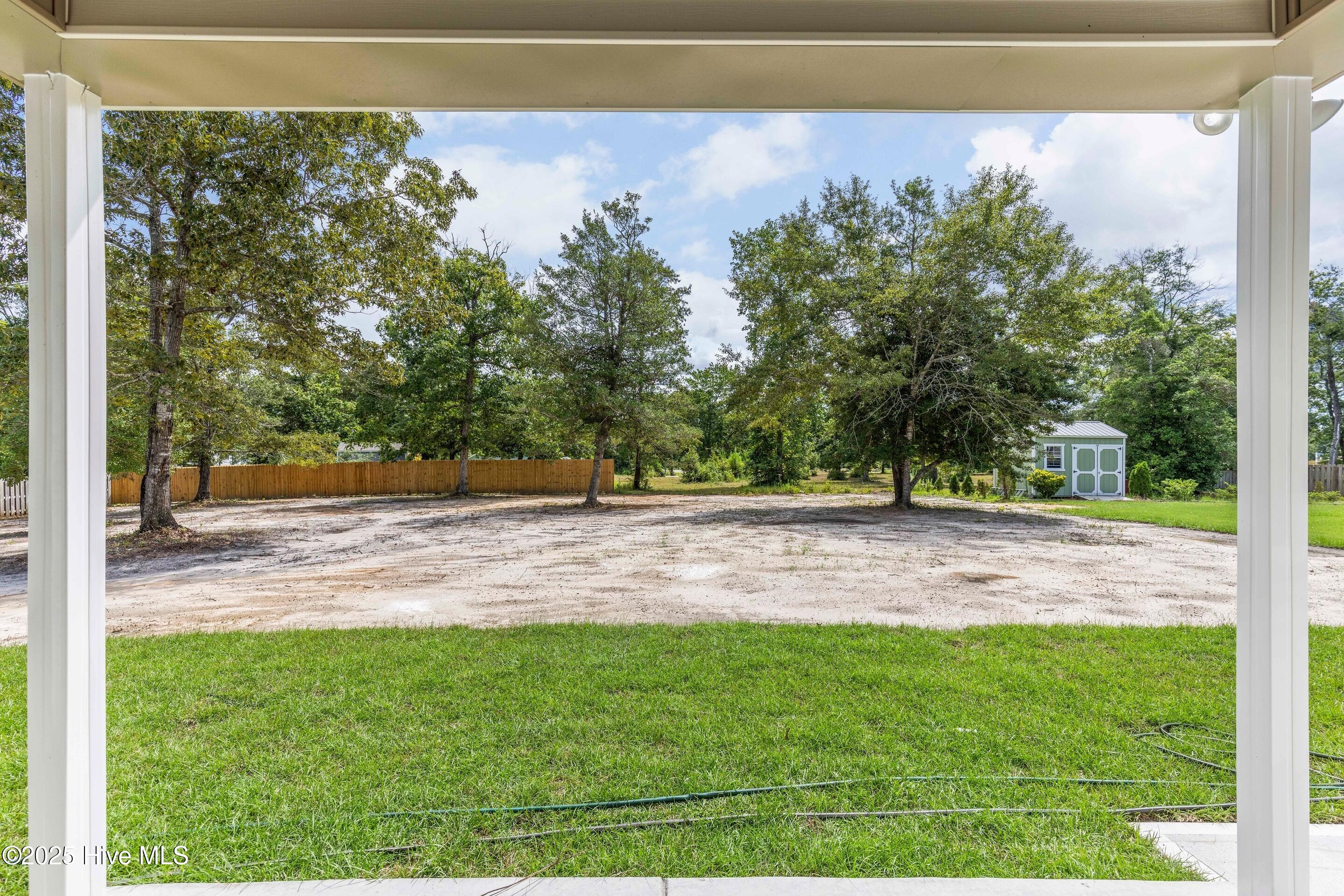 658 Sanctuary Point SW