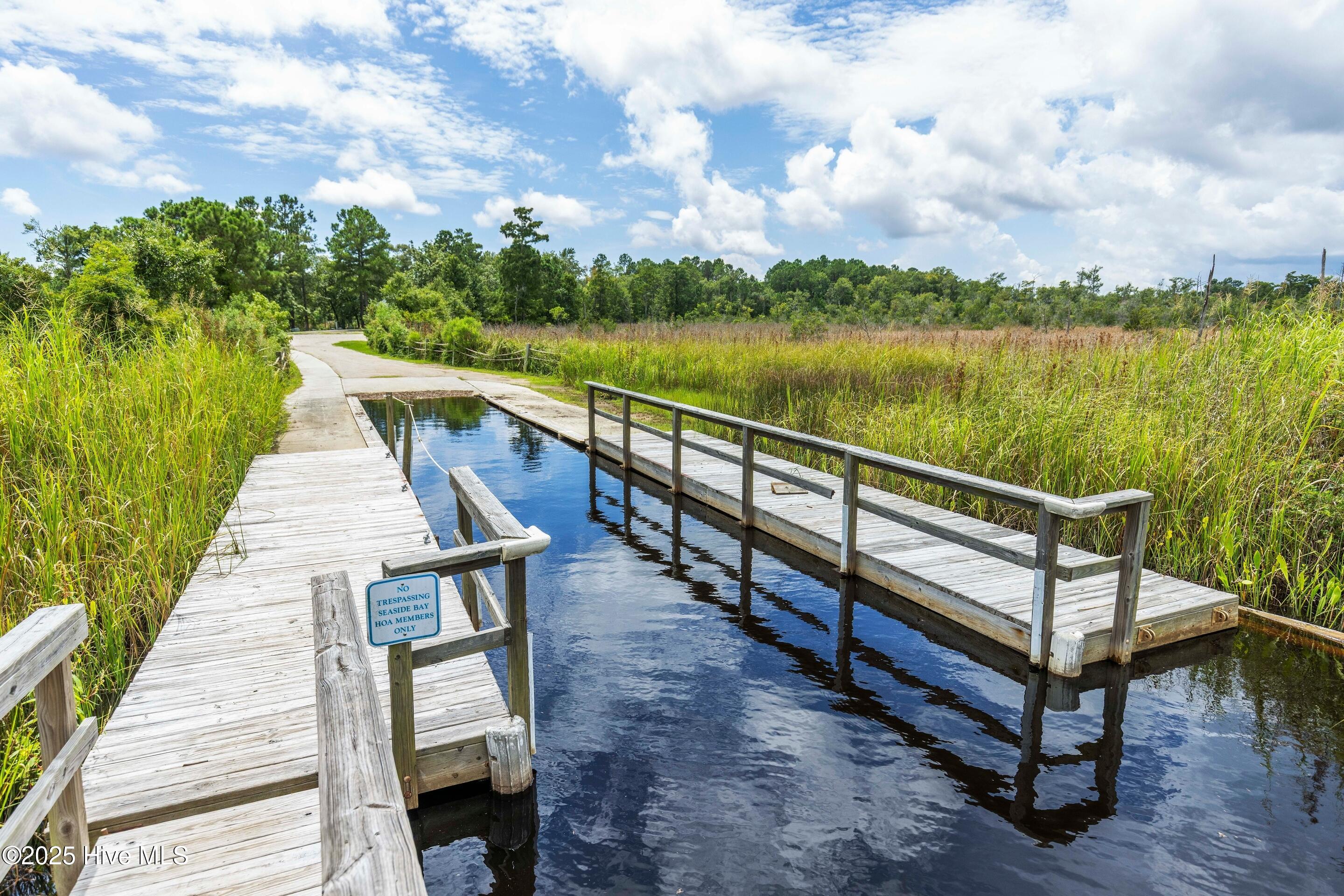 658 Sanctuary Point SW