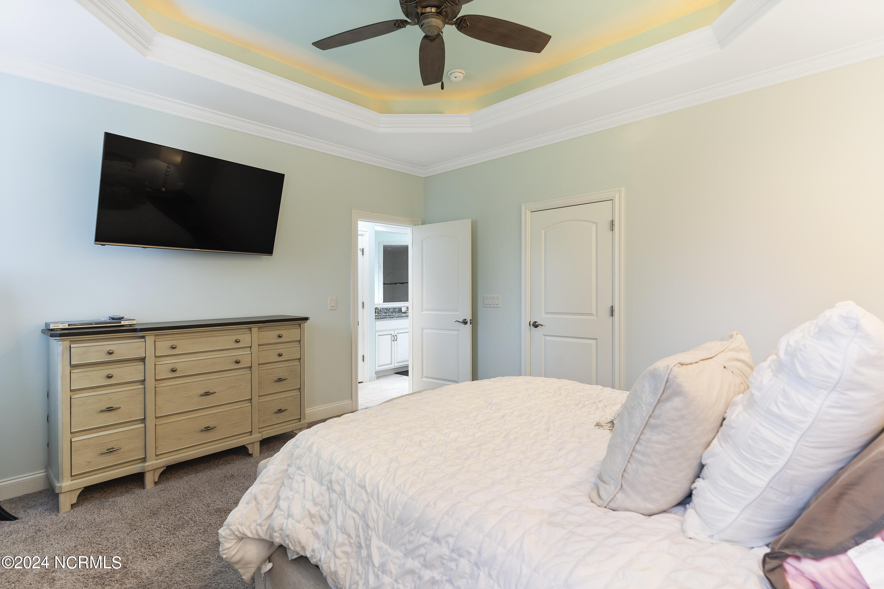 656 Jenoa Drive