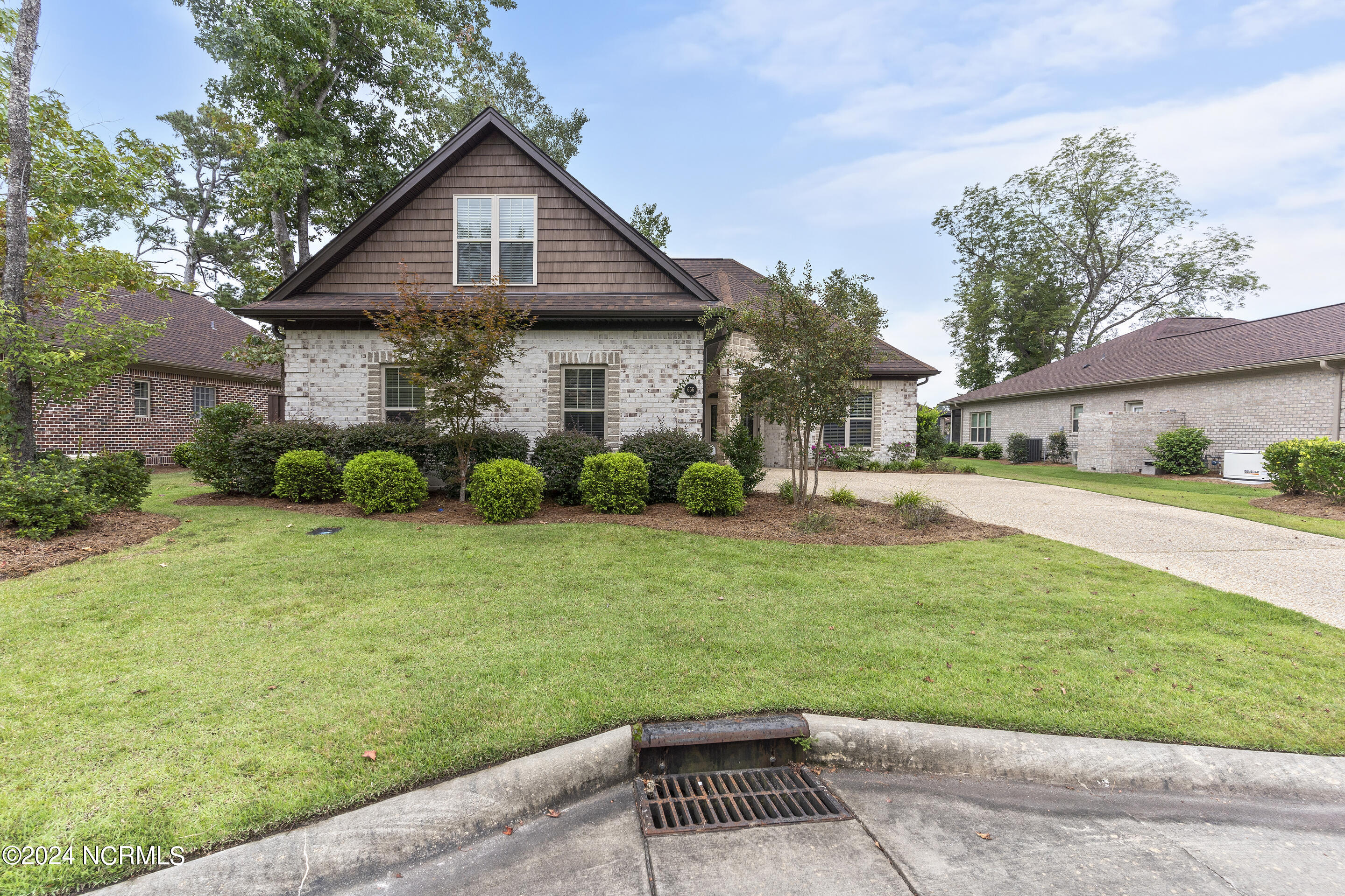 656 Jenoa Drive