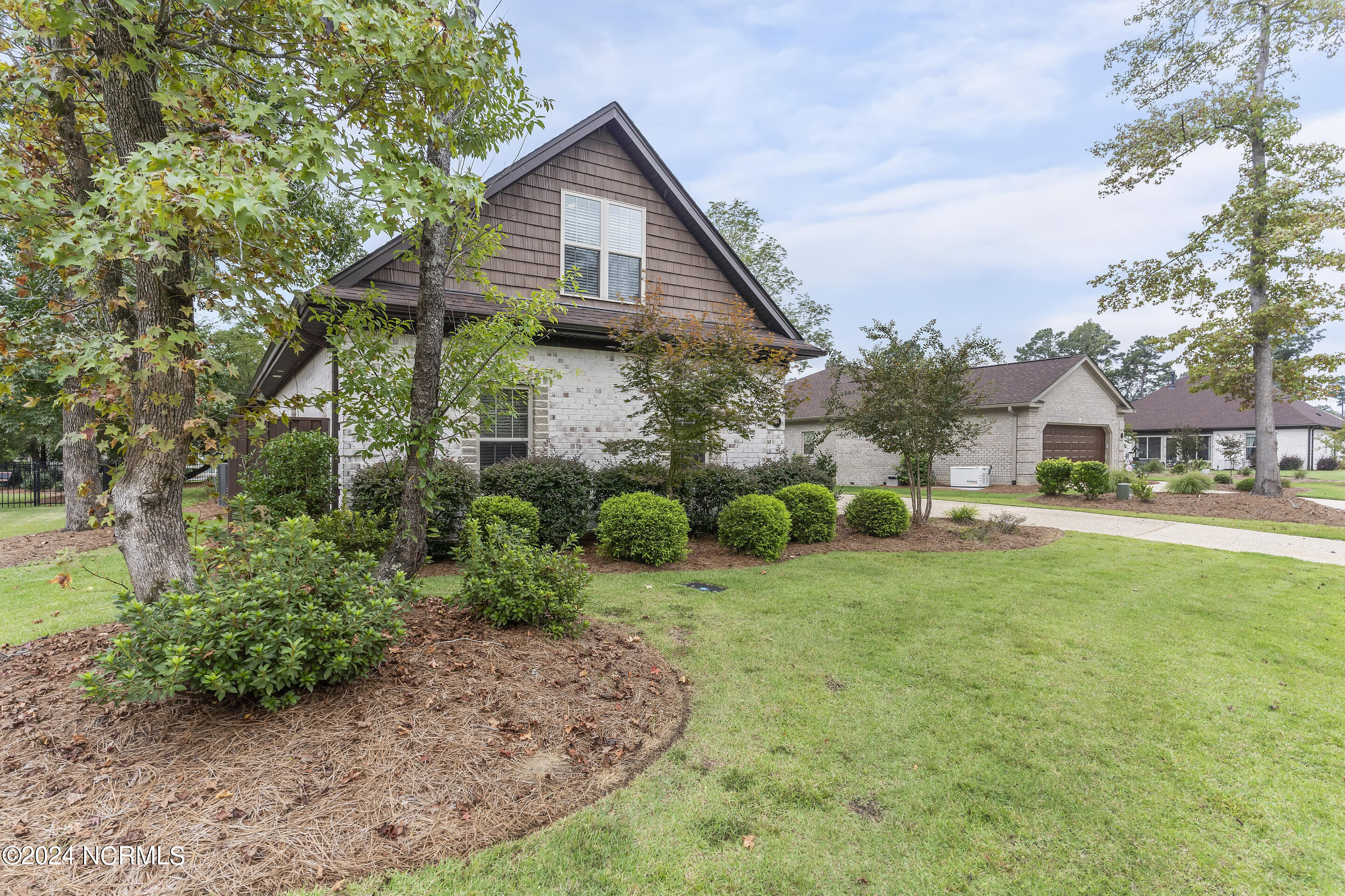 656 Jenoa Drive