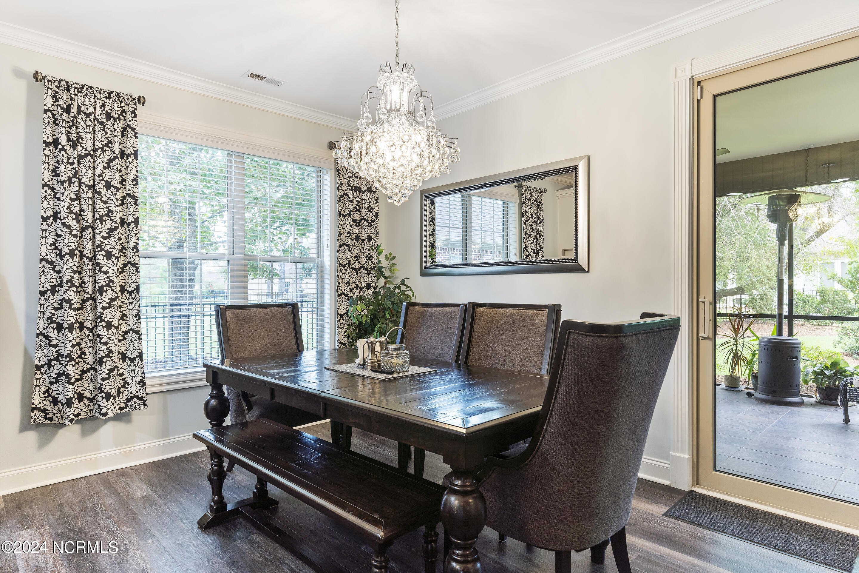 656 Jenoa Drive