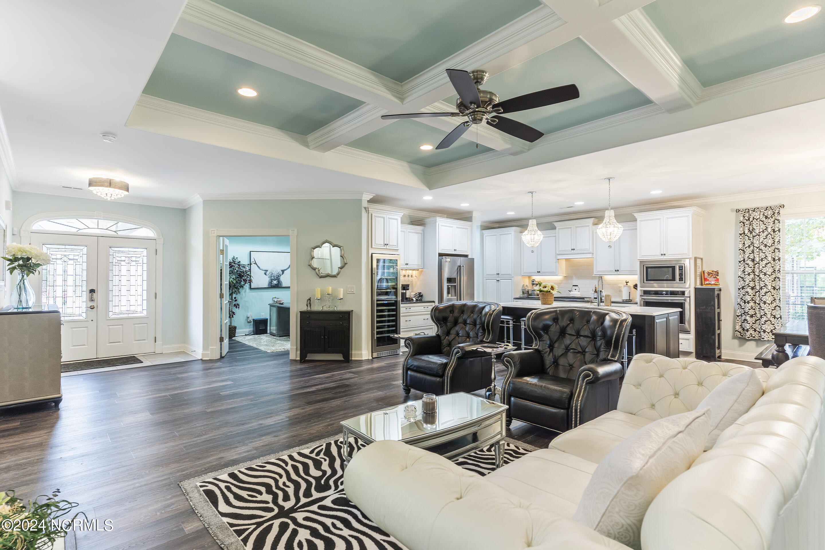 656 Jenoa Drive