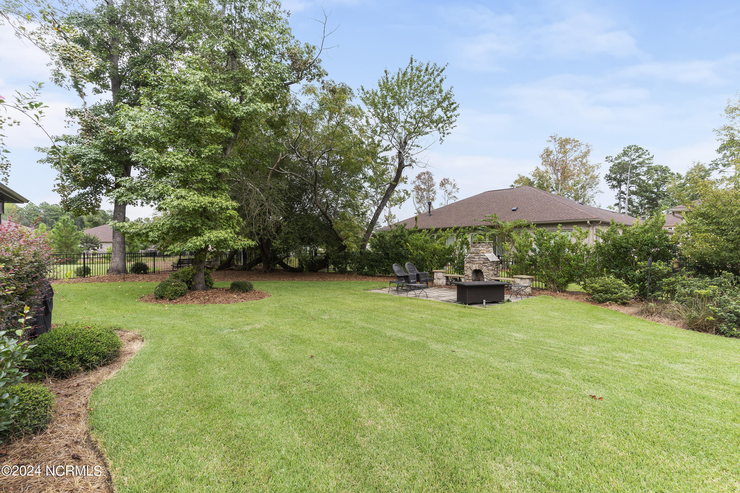656 Jenoa Drive