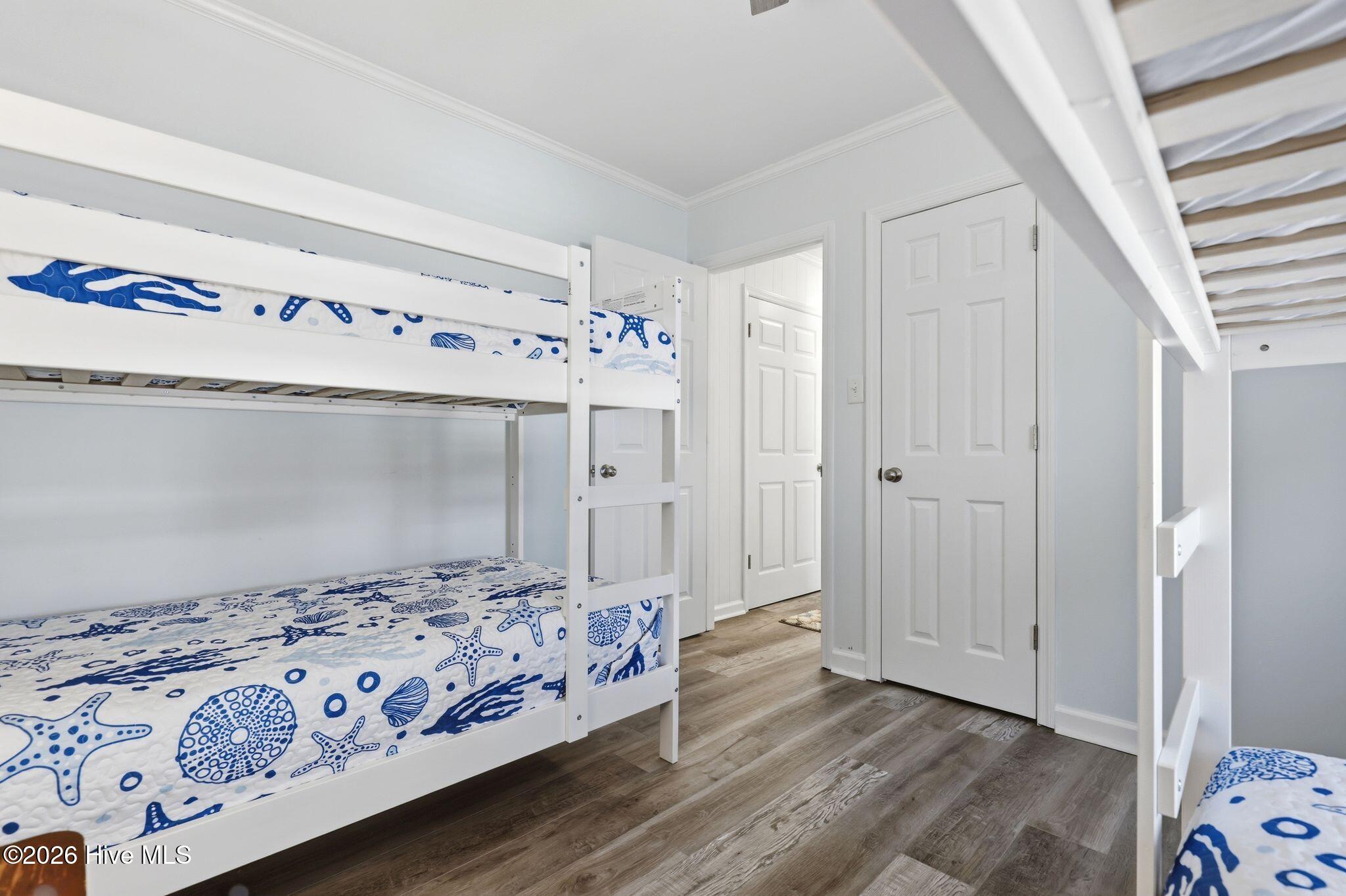 177 Ocean Boulevard E