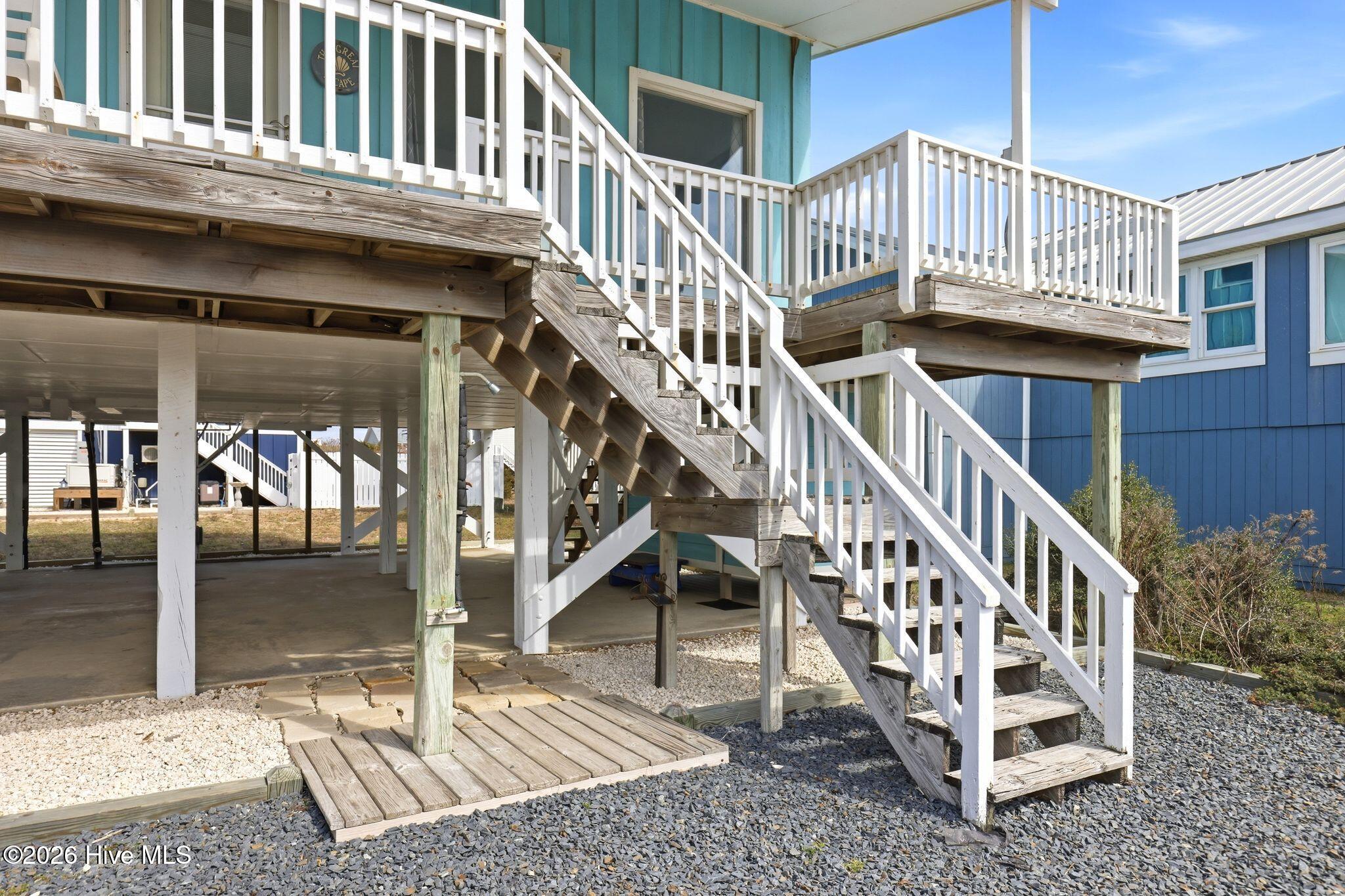 177 Ocean Boulevard E