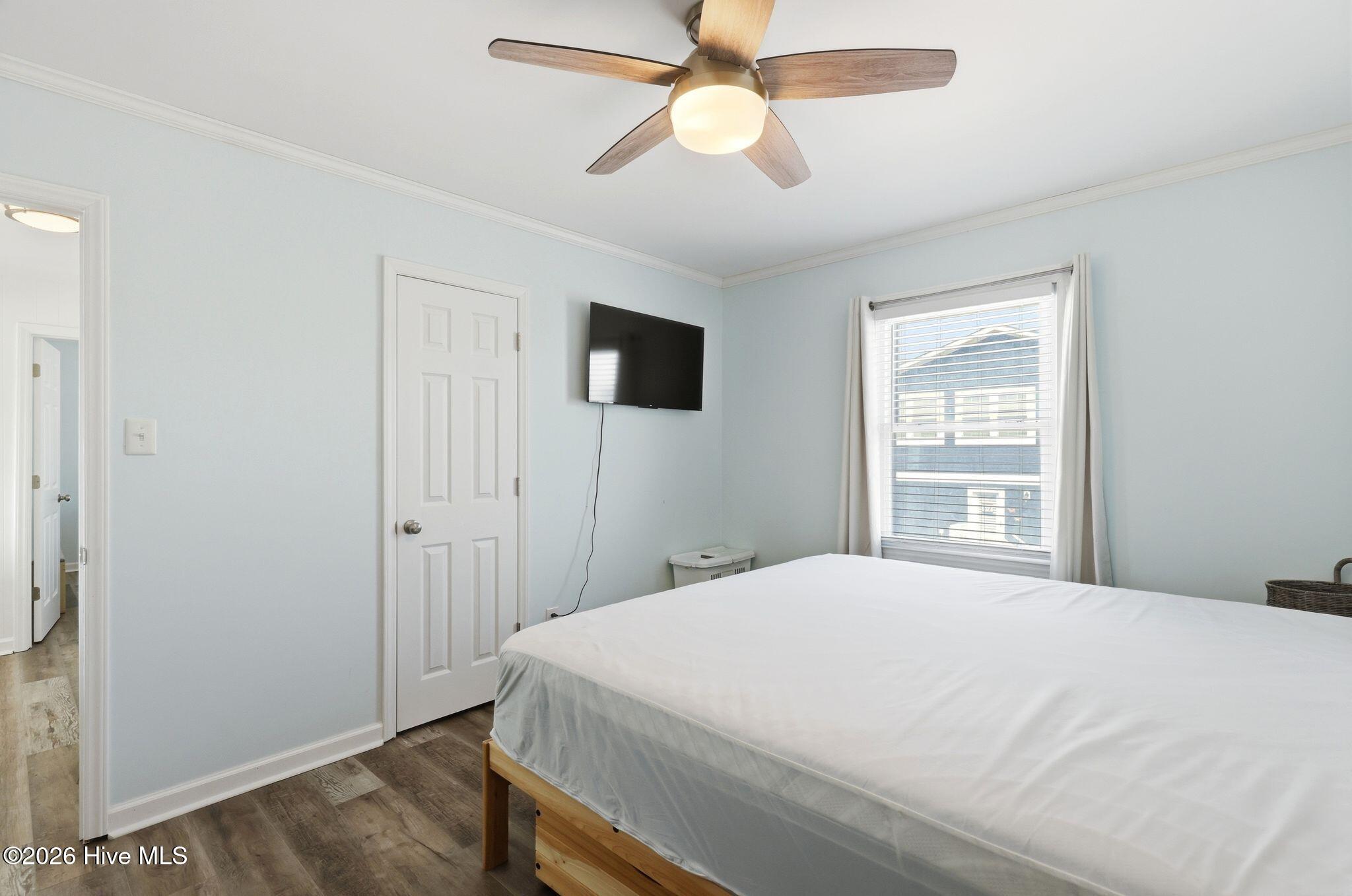 177 Ocean Boulevard E