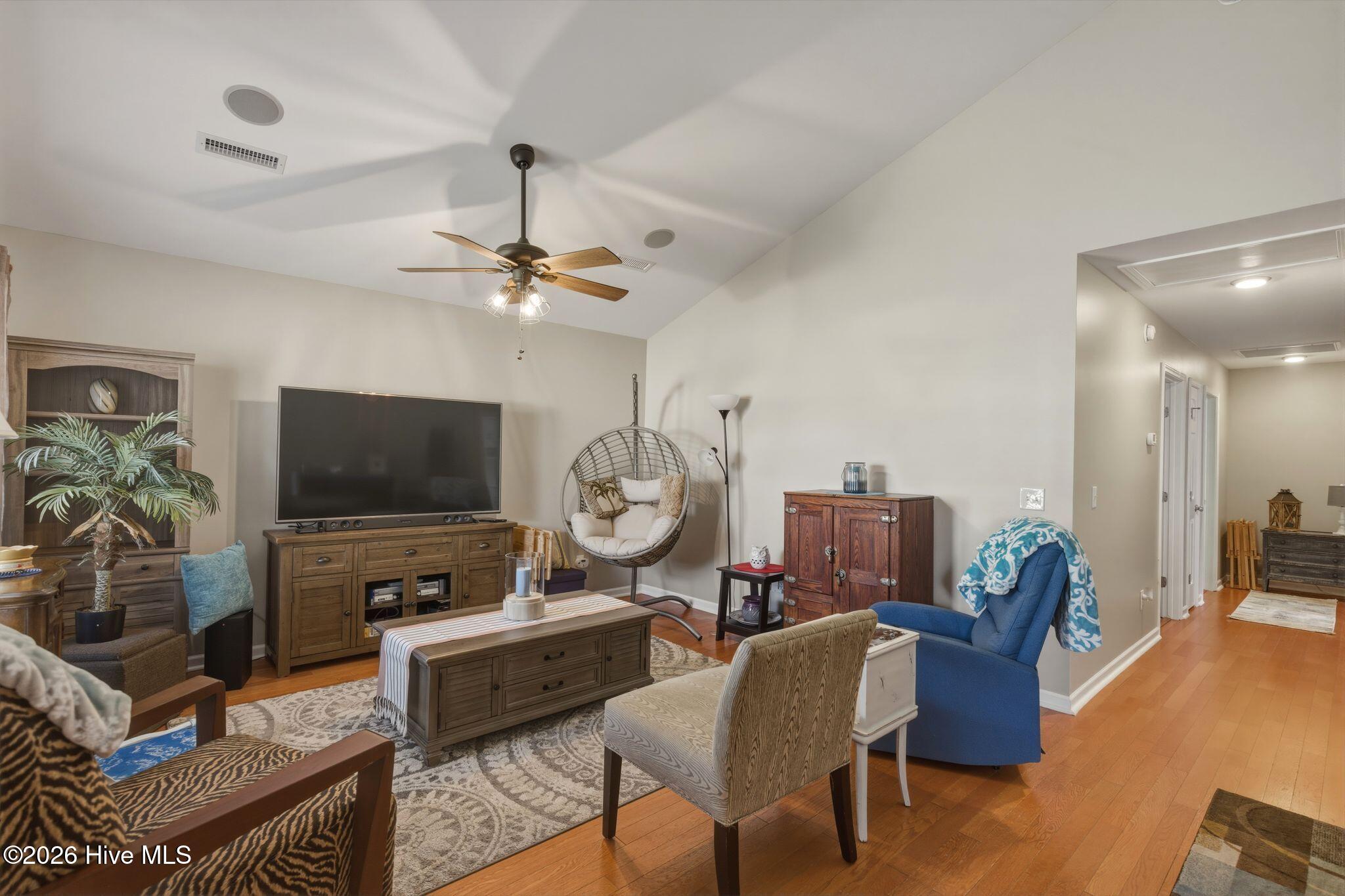 1438 Forest Hill Drive