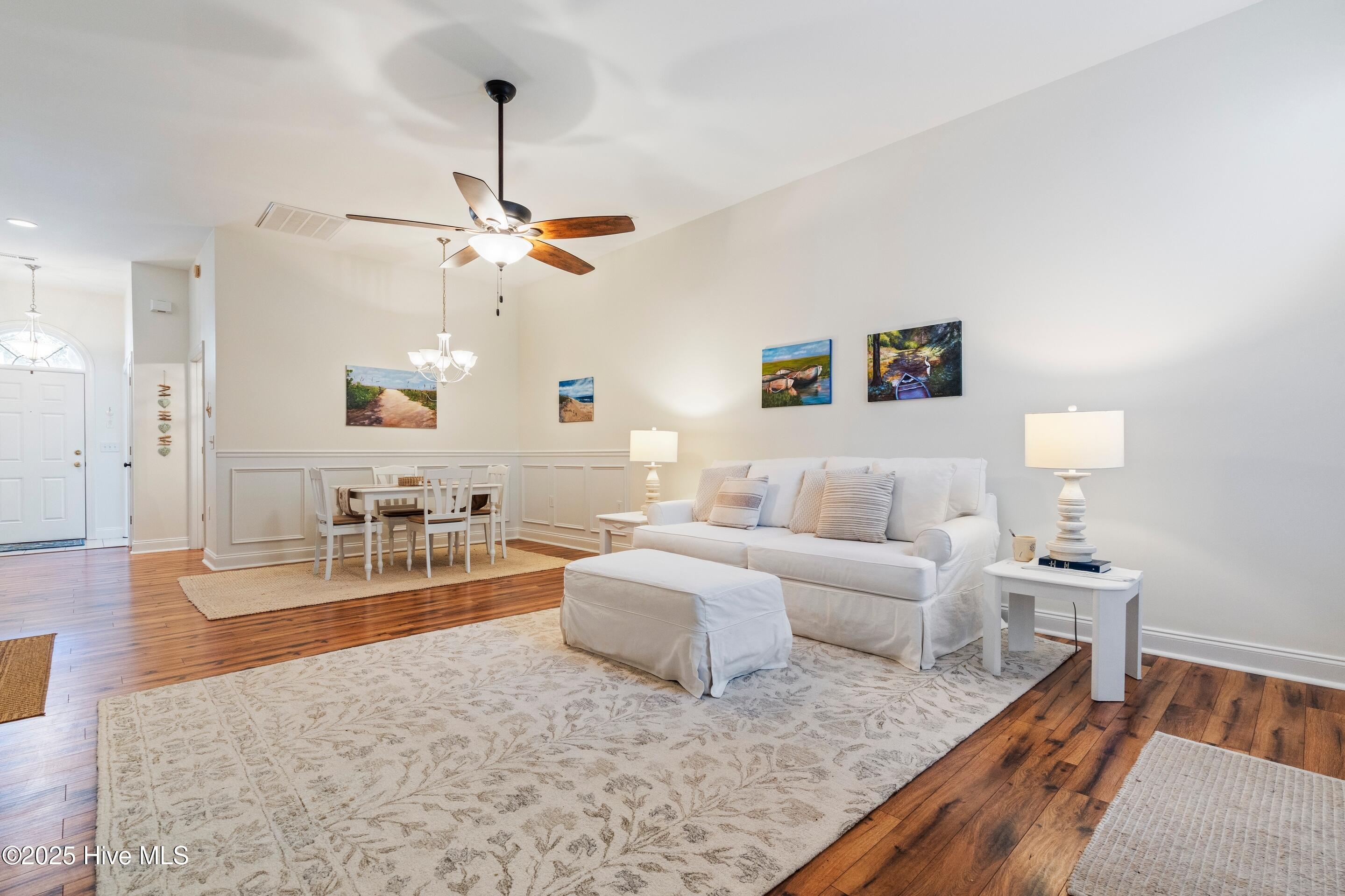 1137 Island Cove