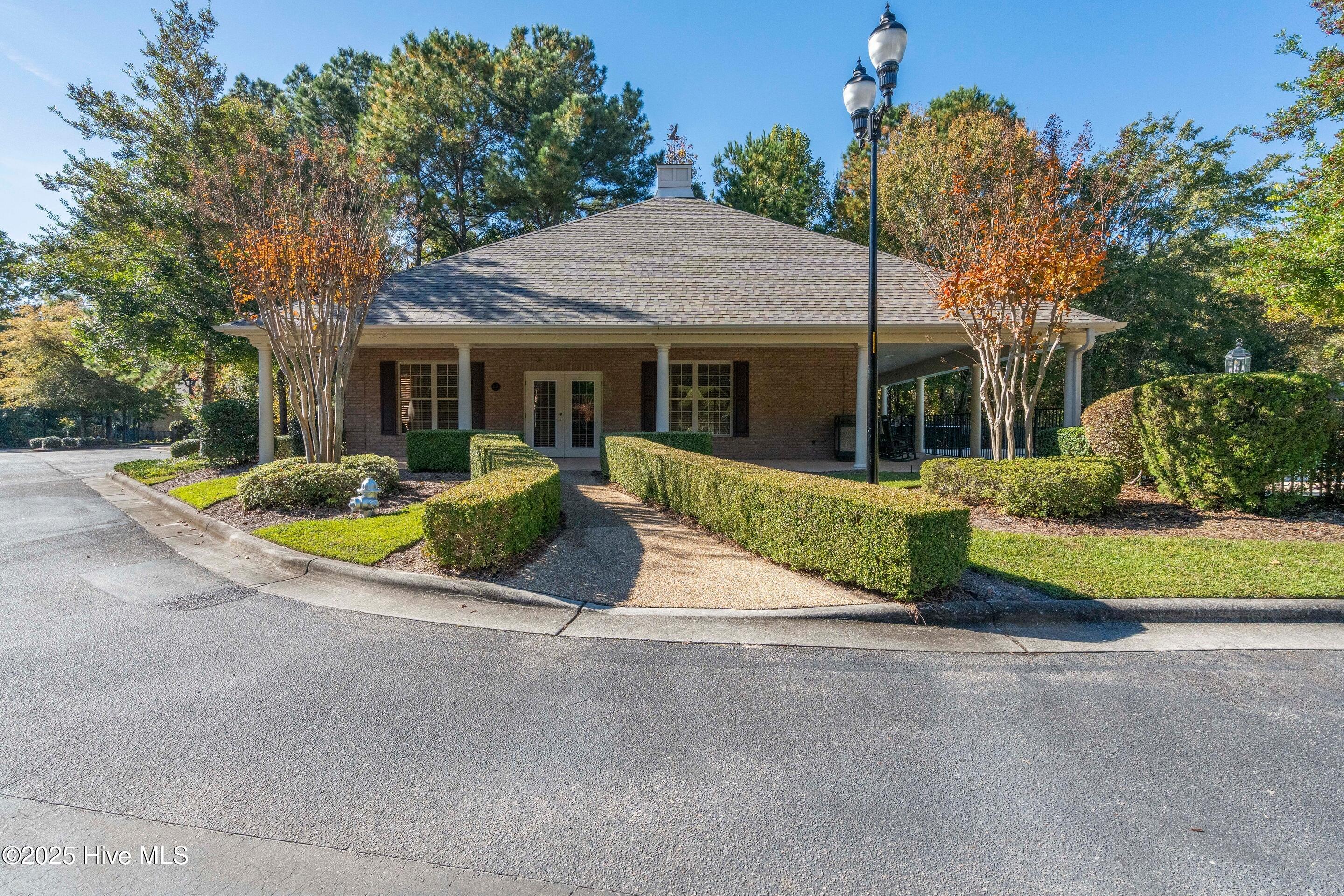 1137 Island Cove