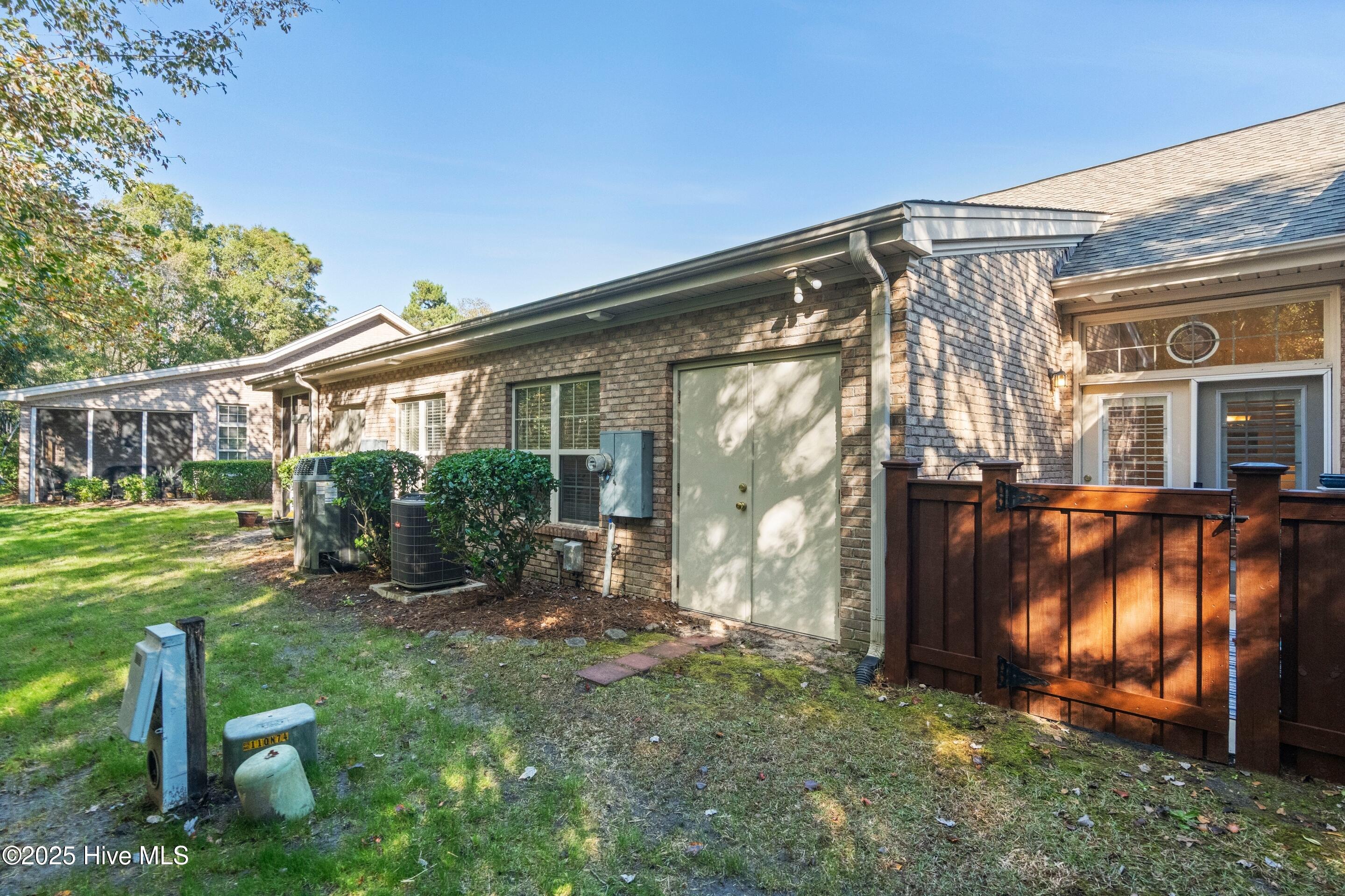 1137 Island Cove
